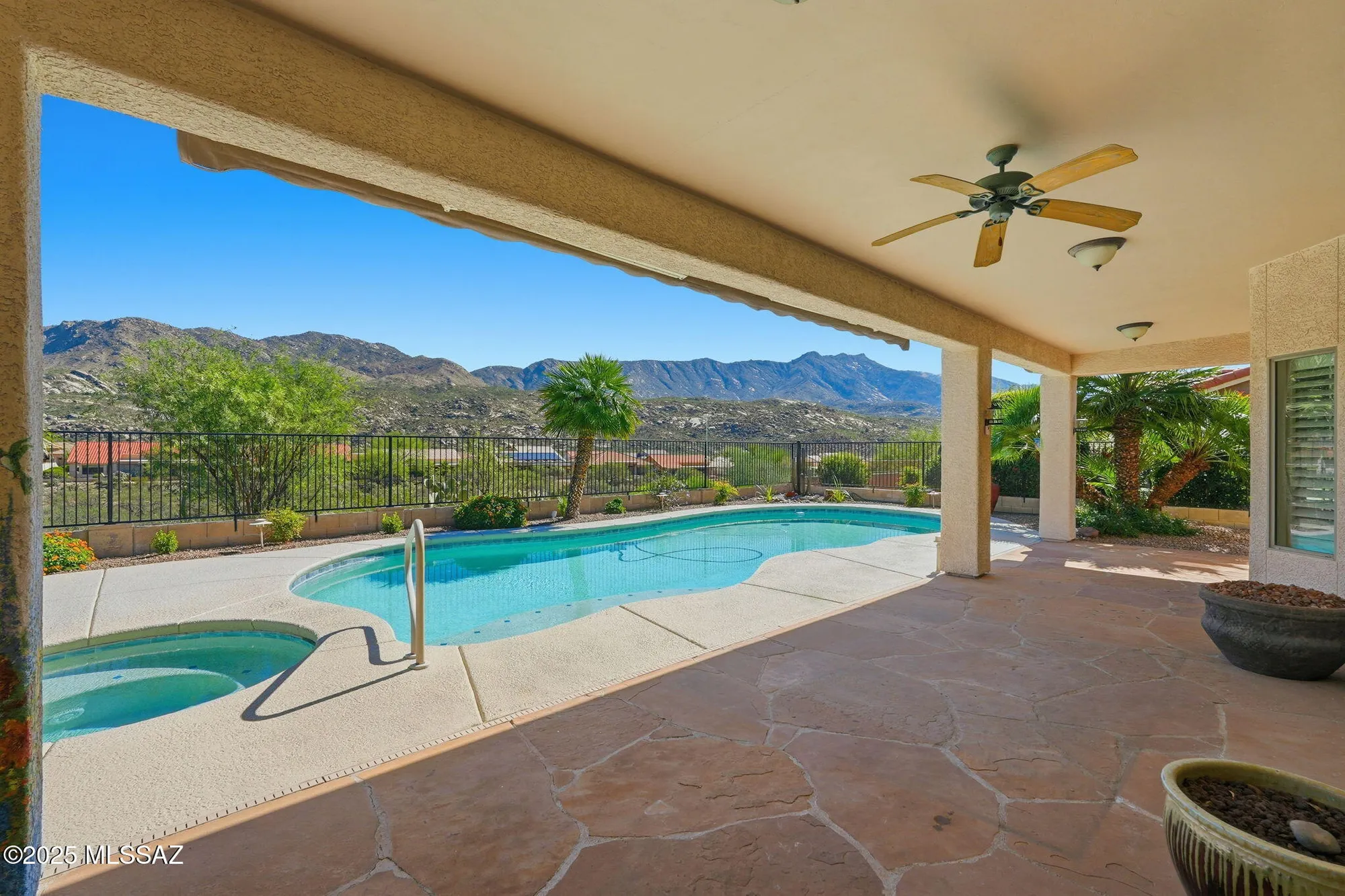 Property Slideshow image 38 of 47 | 37441 s desert sun dr, Saddlebrooke, AZ, 85739