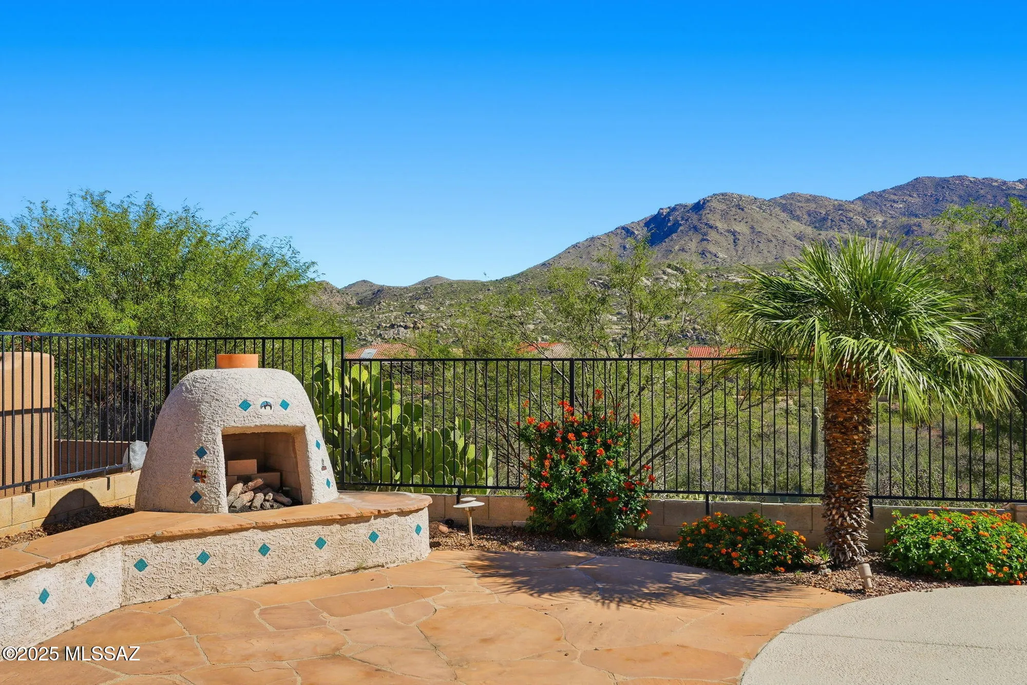 Property Slideshow image 7 of 47 | 37441 s desert sun dr, Saddlebrooke, AZ, 85739