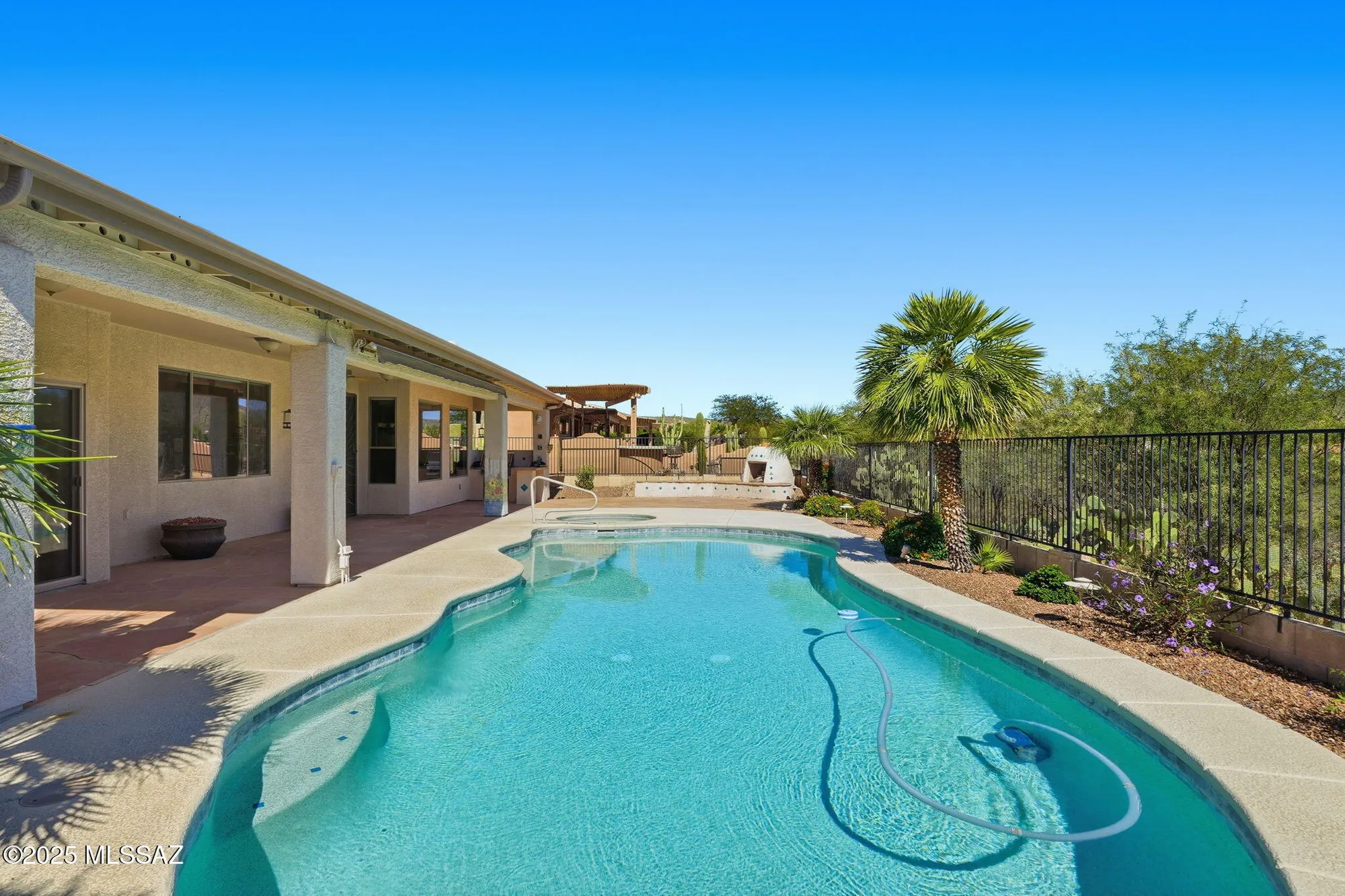 Property Slideshow image 45 of 47 | 37441 s desert sun dr, Saddlebrooke, AZ, 85739