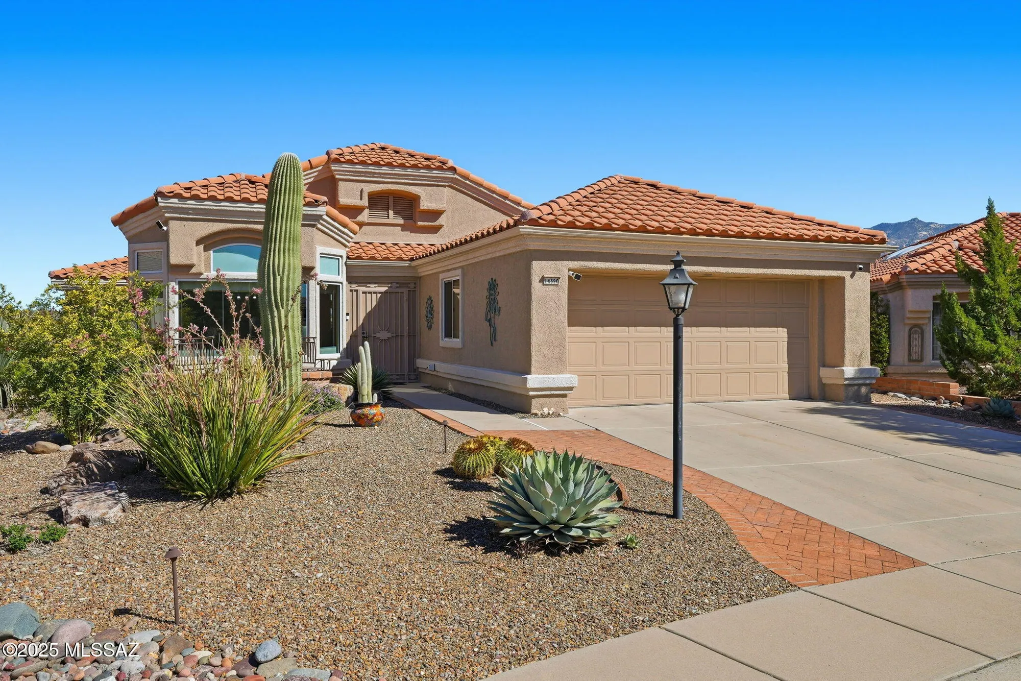 Property Slideshow image 13 of 50 | 14390 n carissa dr, Oro Valley, AZ, 85755