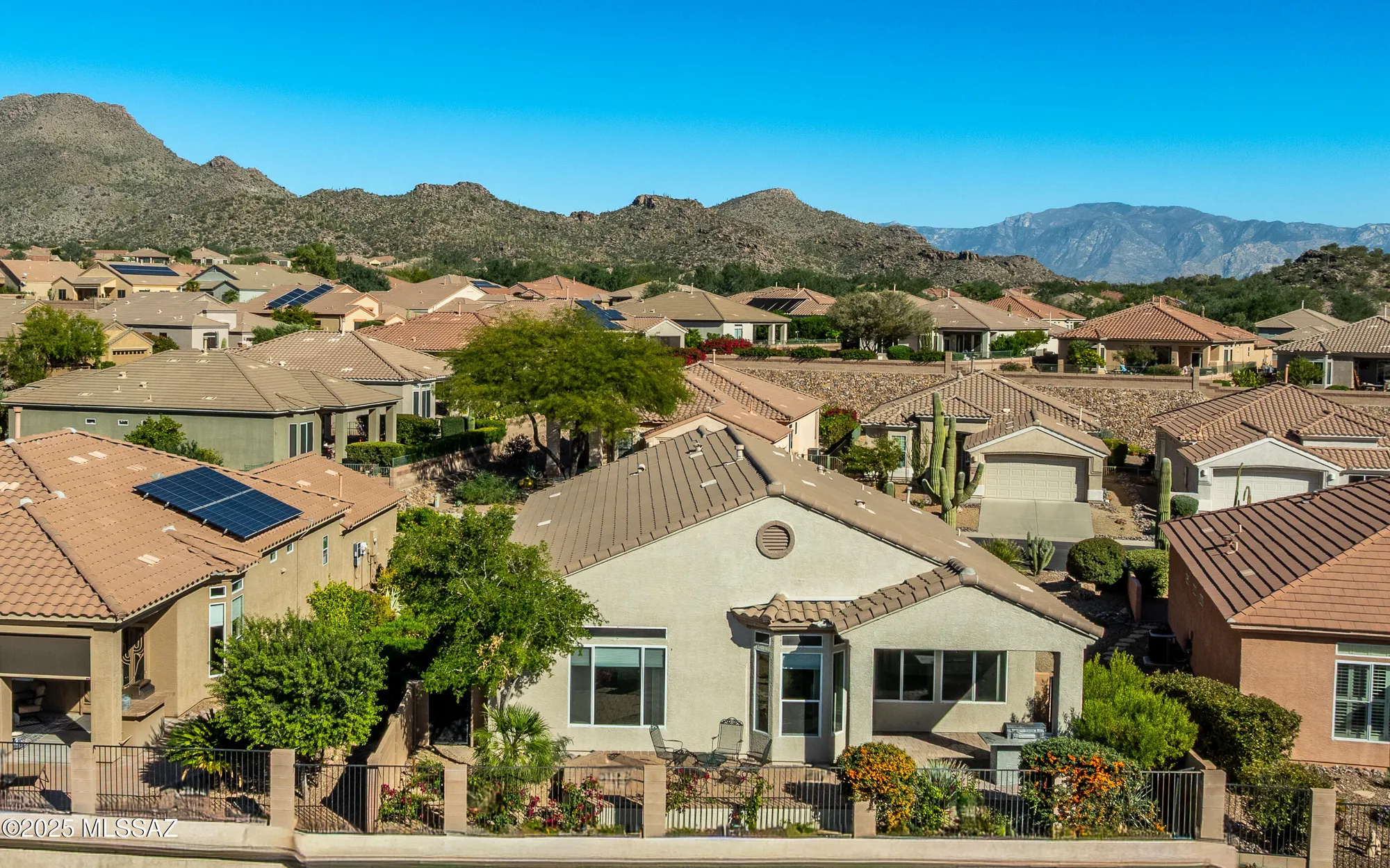 Property Slideshow image 35 of 48 | 13597 n buckhorn cholla dr, Marana, AZ, 85658