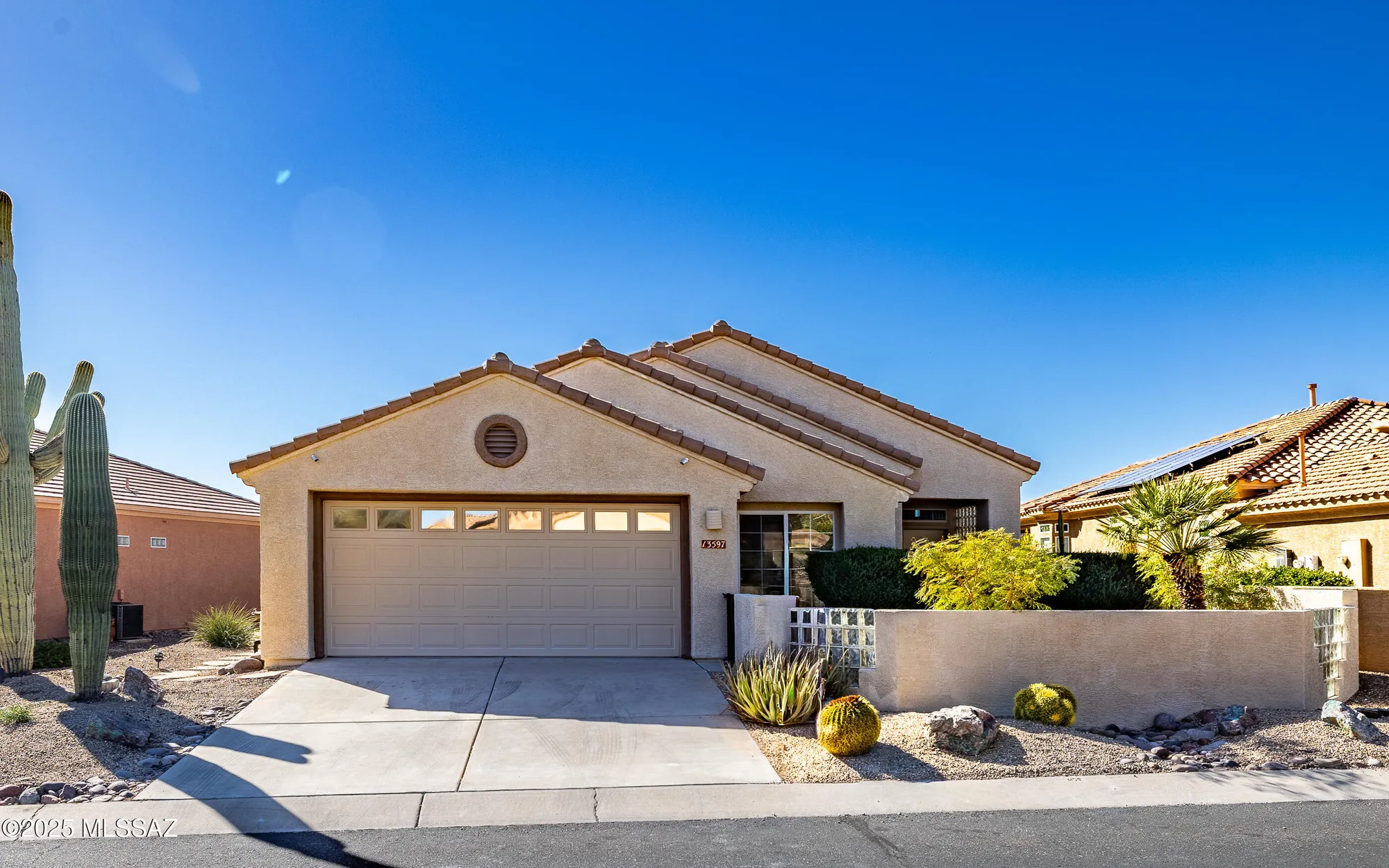 Property Slideshow image 7 of 48 | 13597 n buckhorn cholla dr, Marana, AZ, 85658