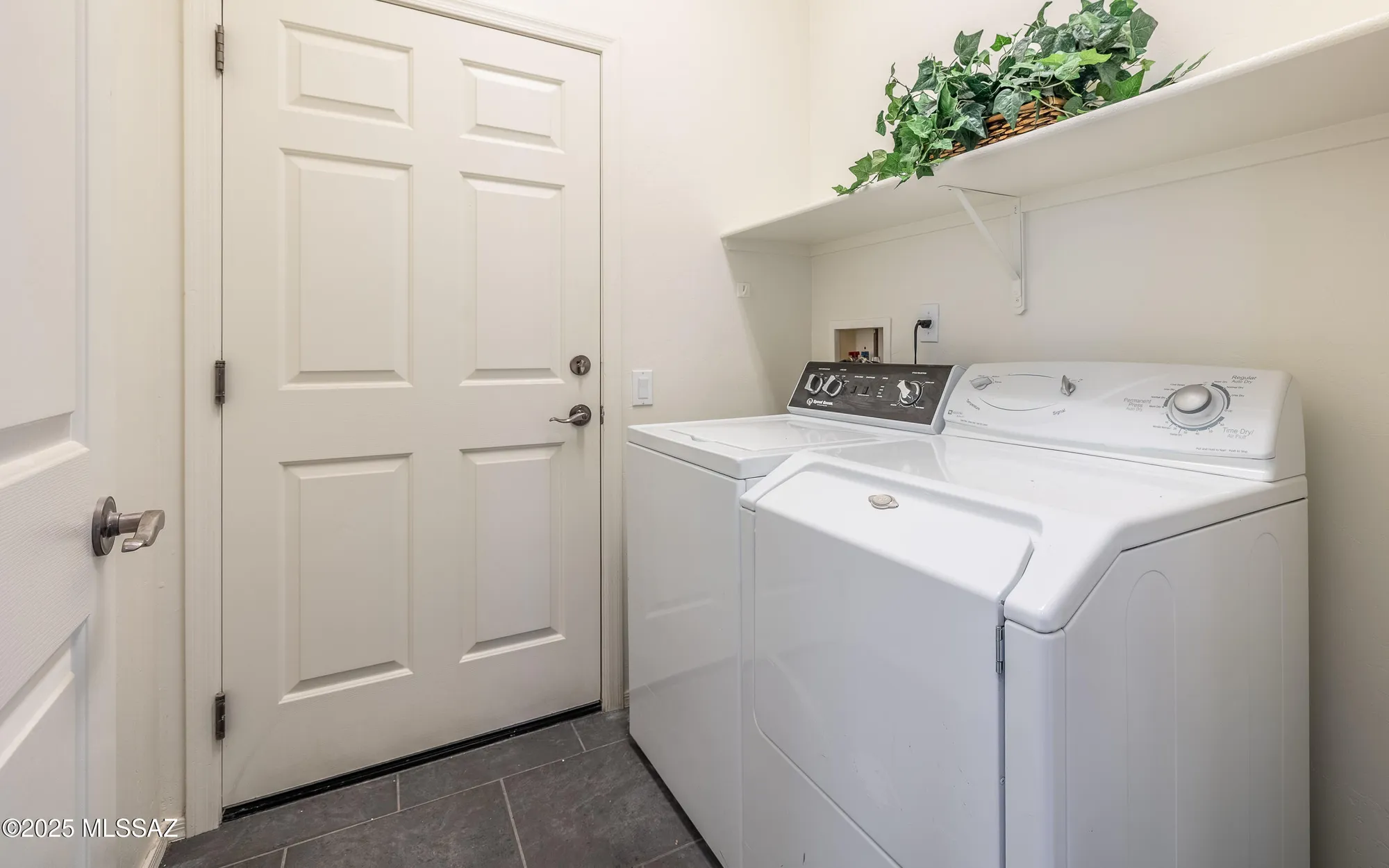 Property Slideshow image 30 of 48 | 13597 n buckhorn cholla dr, Marana, AZ, 85658