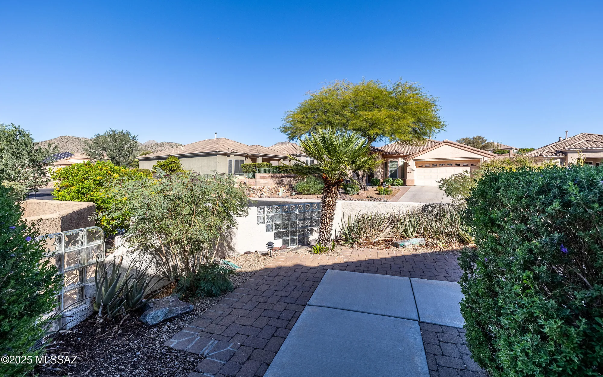 Property Slideshow image 8 of 48 | 13597 n buckhorn cholla dr, Marana, AZ, 85658
