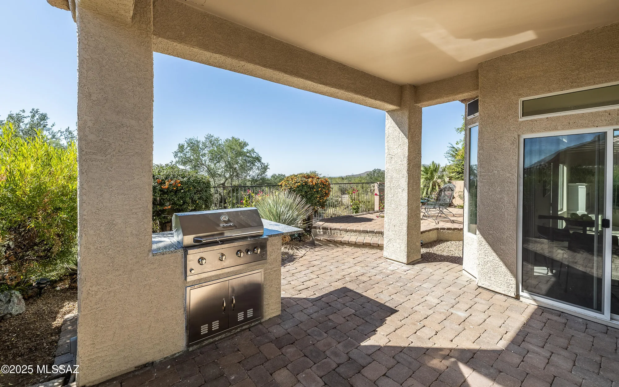 Property Slideshow image 3 of 48 | 13597 n buckhorn cholla dr, Marana, AZ, 85658