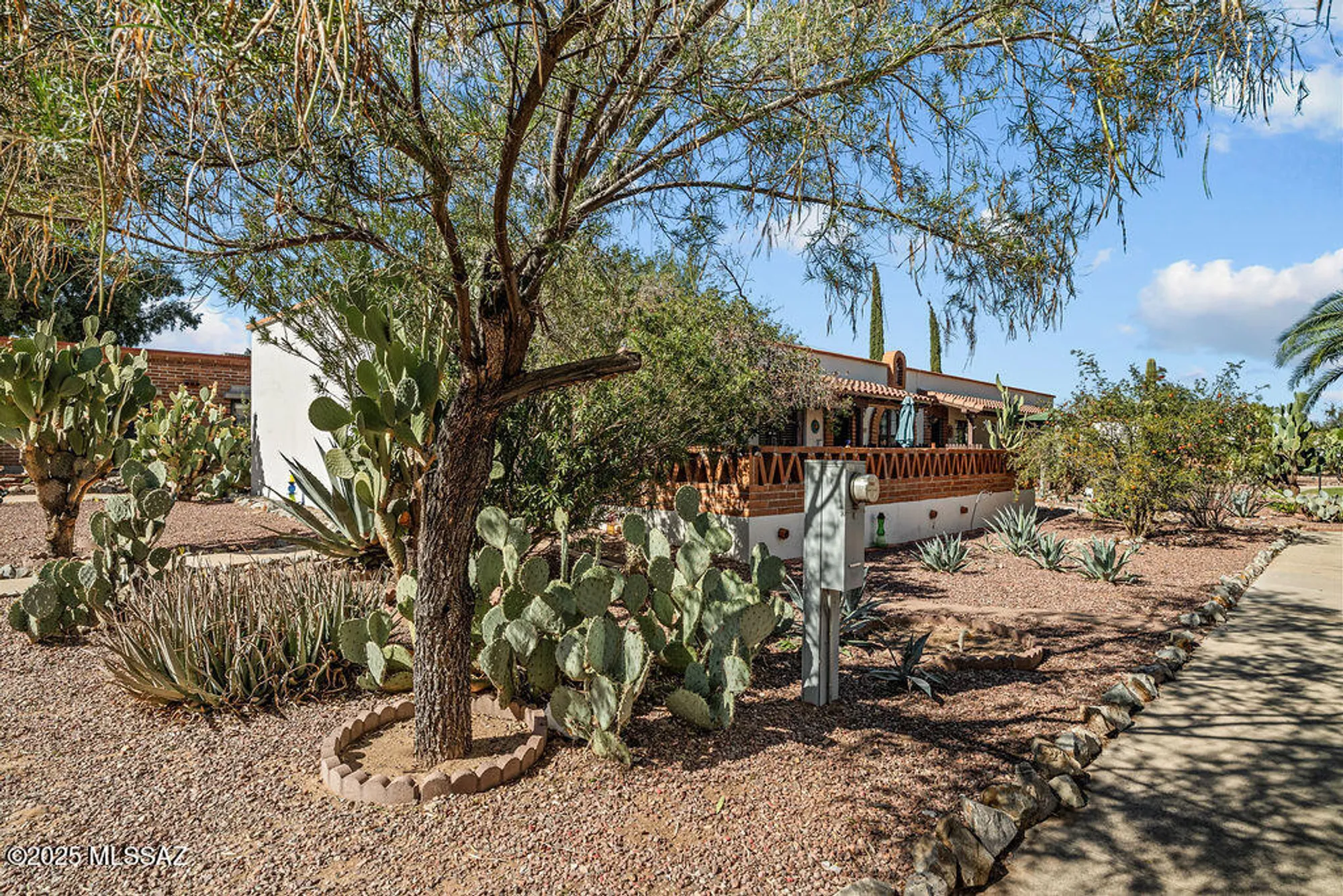 Property Slideshow image 21 of 23 | 336 s paseo cerro a, Green Valley, AZ, 85614