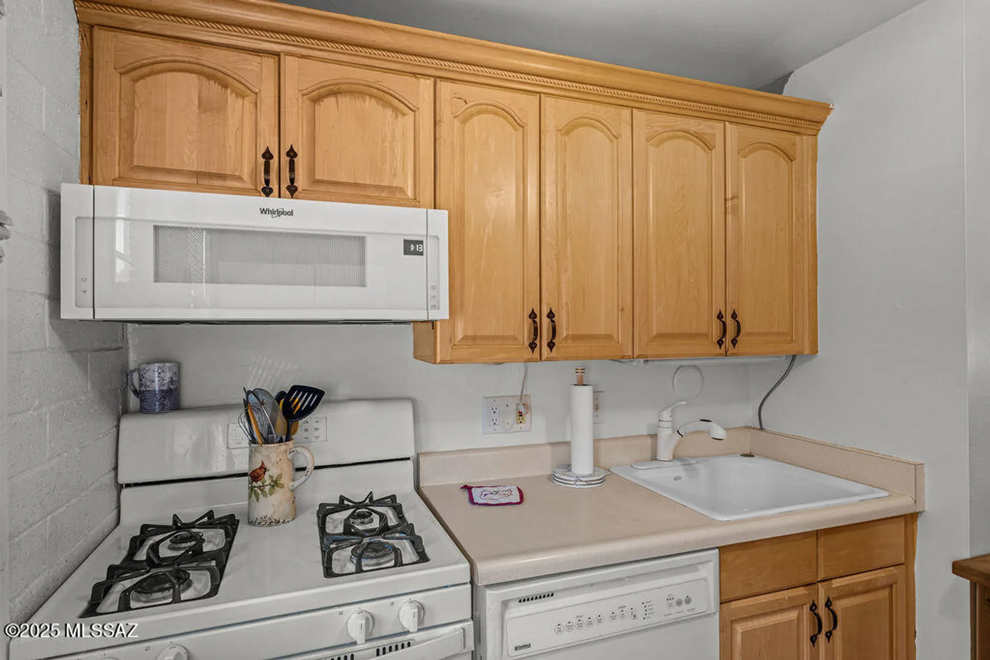 Property Slideshow image 11 of 23 | 336 s paseo cerro a, Green Valley, AZ, 85614