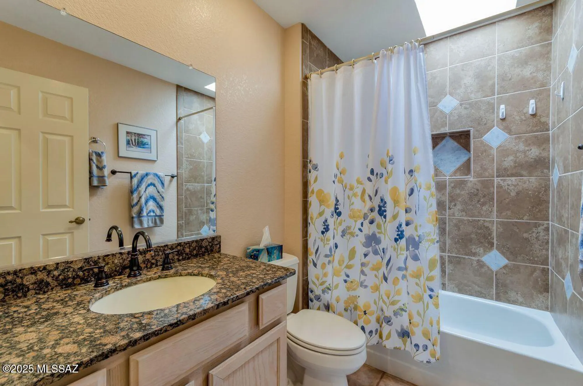 Property Slideshow image 23 of 41 | 1735 e broken bow way, Oro Valley, AZ, 85755
