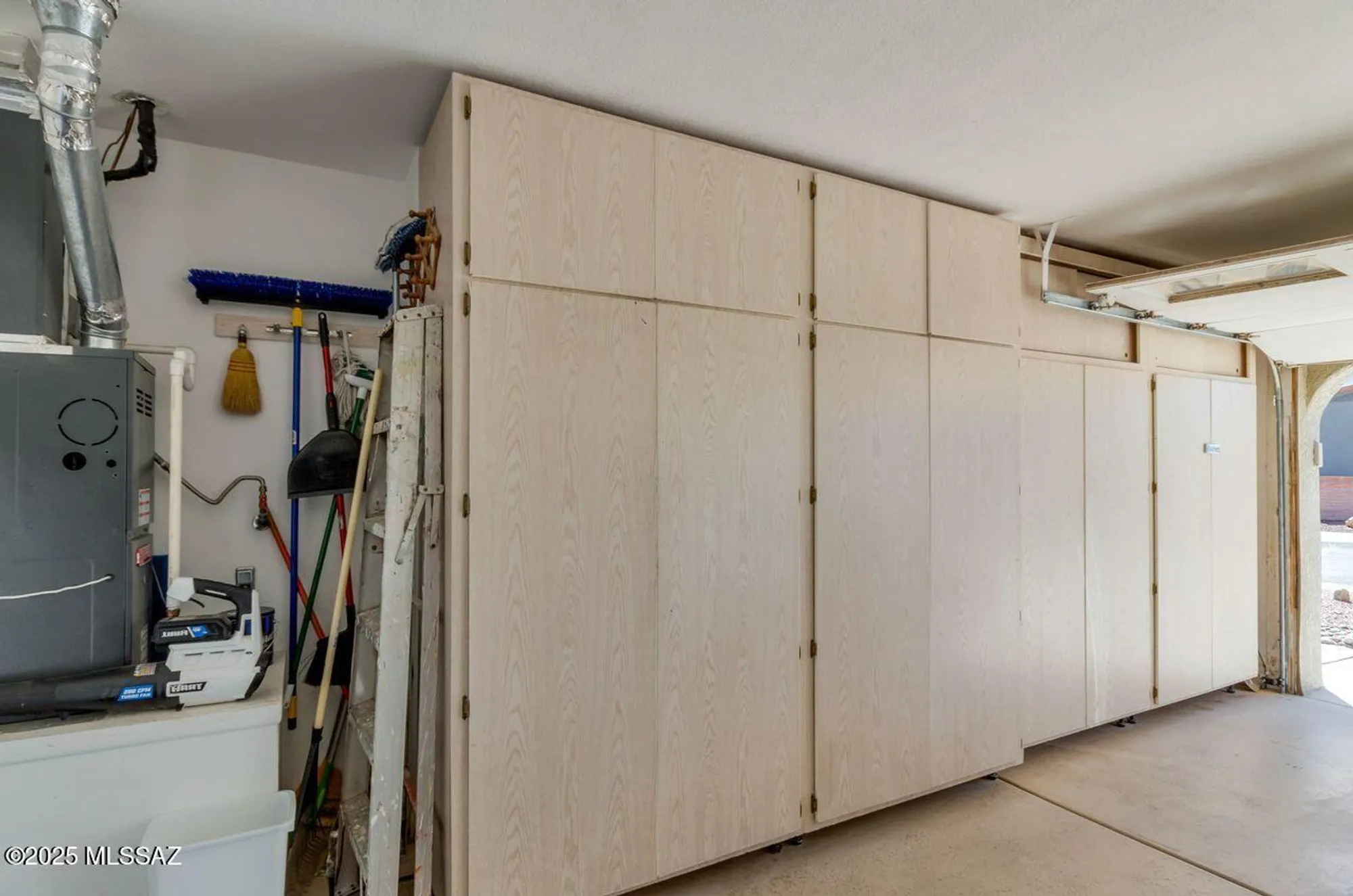 Property Slideshow image 33 of 41 | 1735 e broken bow way, Oro Valley, AZ, 85755