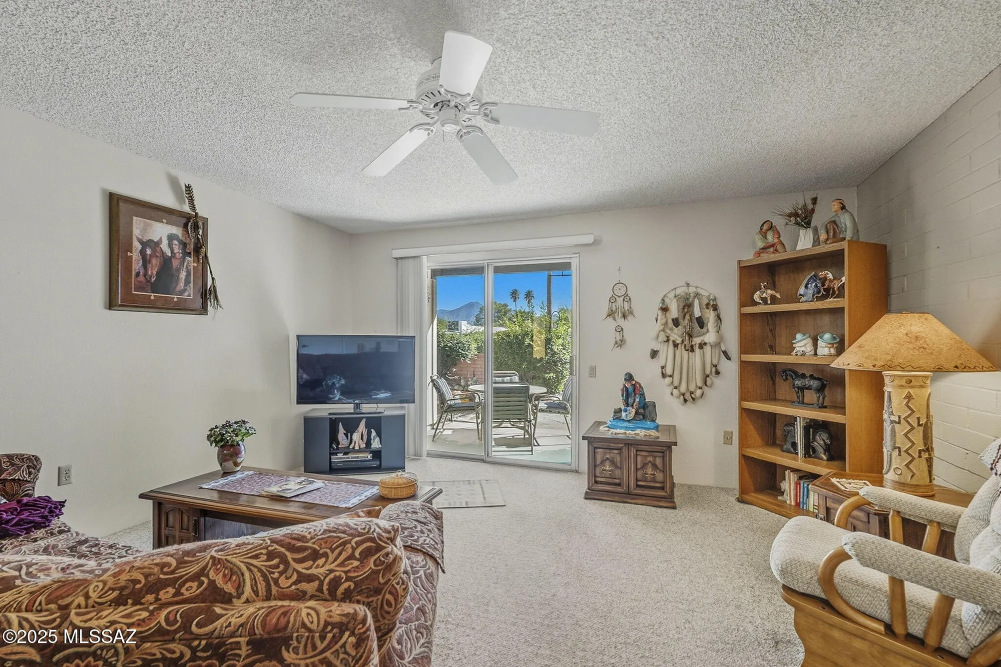 Property Slideshow image 7 of 35 | 1319 s desert meadows cir, Green Valley, AZ, 85614