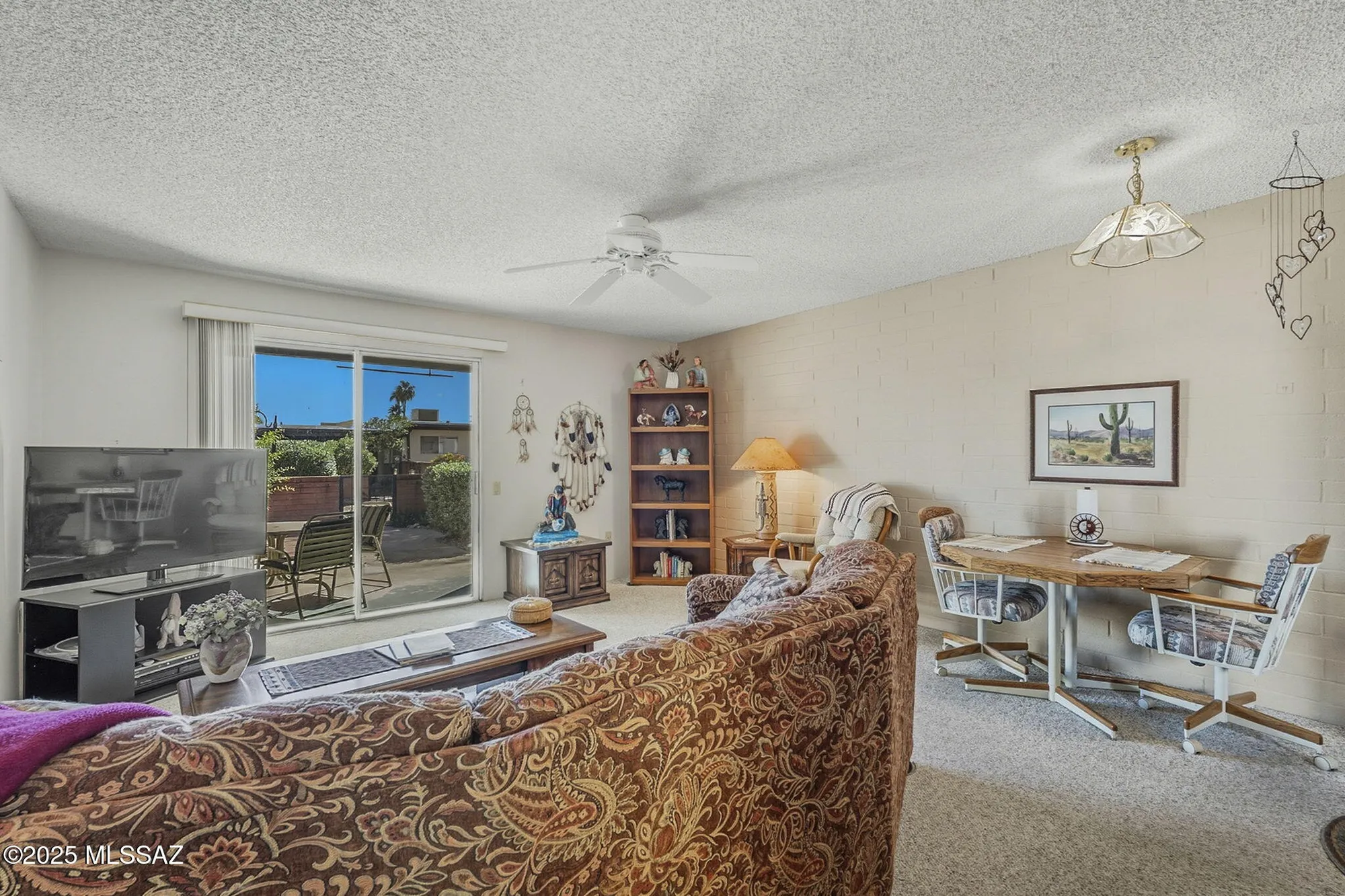 Property Slideshow image 9 of 35 | 1319 s desert meadows cir, Green Valley, AZ, 85614