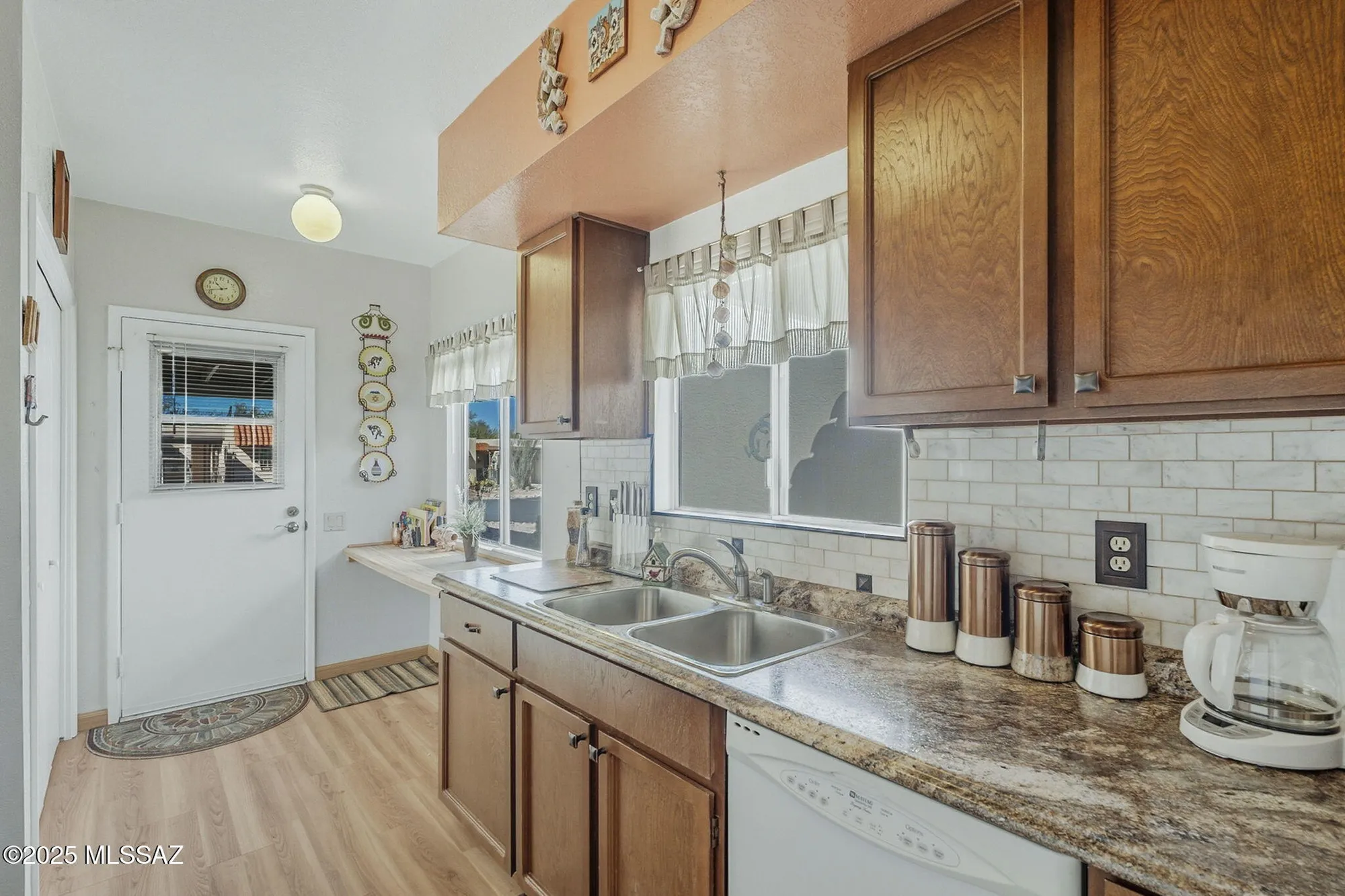 Property Slideshow image 11 of 35 | 1319 s desert meadows cir, Green Valley, AZ, 85614