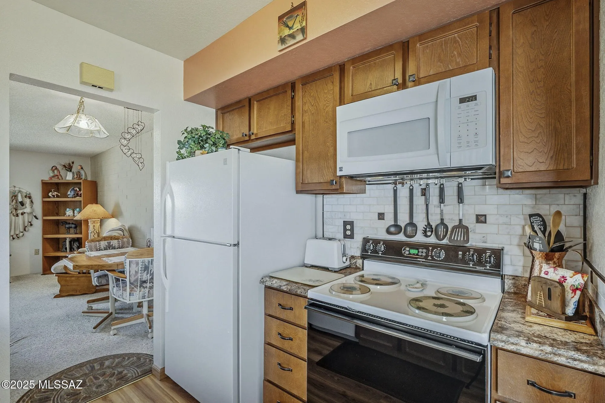 Property Slideshow image 13 of 35 | 1319 s desert meadows cir, Green Valley, AZ, 85614