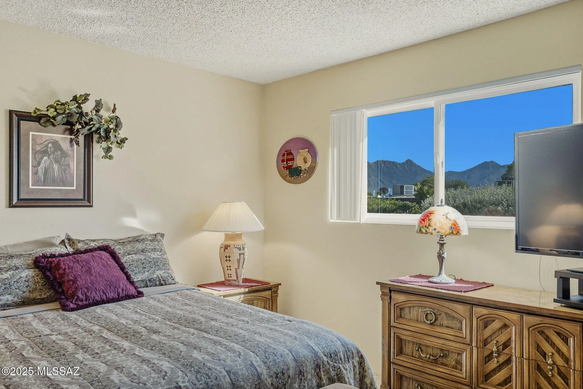 Property Slideshow image 18 of 35 | 1319 s desert meadows cir, Green Valley, AZ, 85614