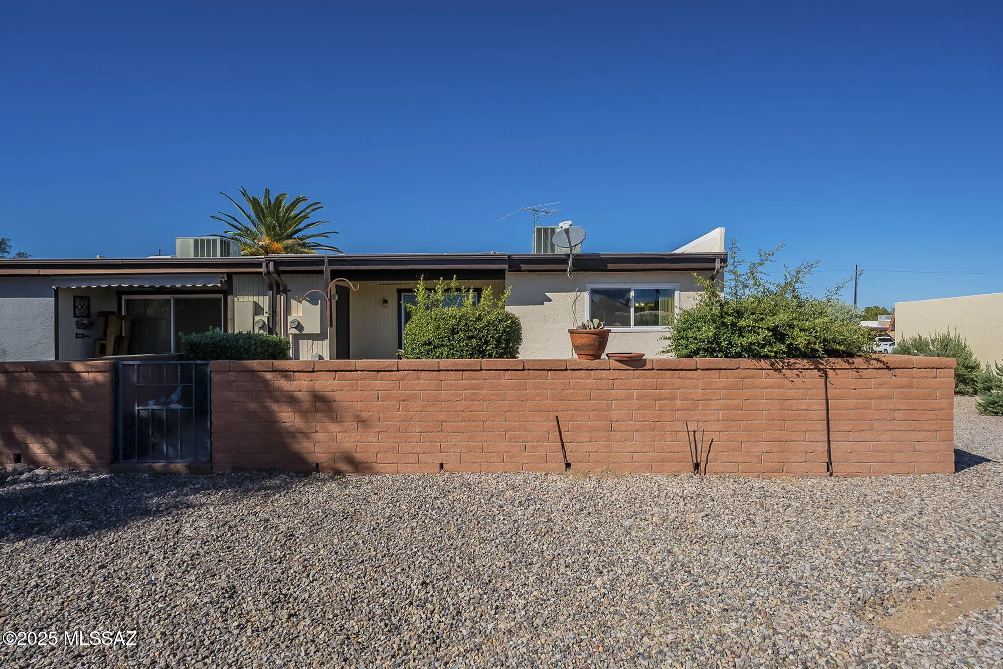 Property Slideshow image 31 of 35 | 1319 s desert meadows cir, Green Valley, AZ, 85614