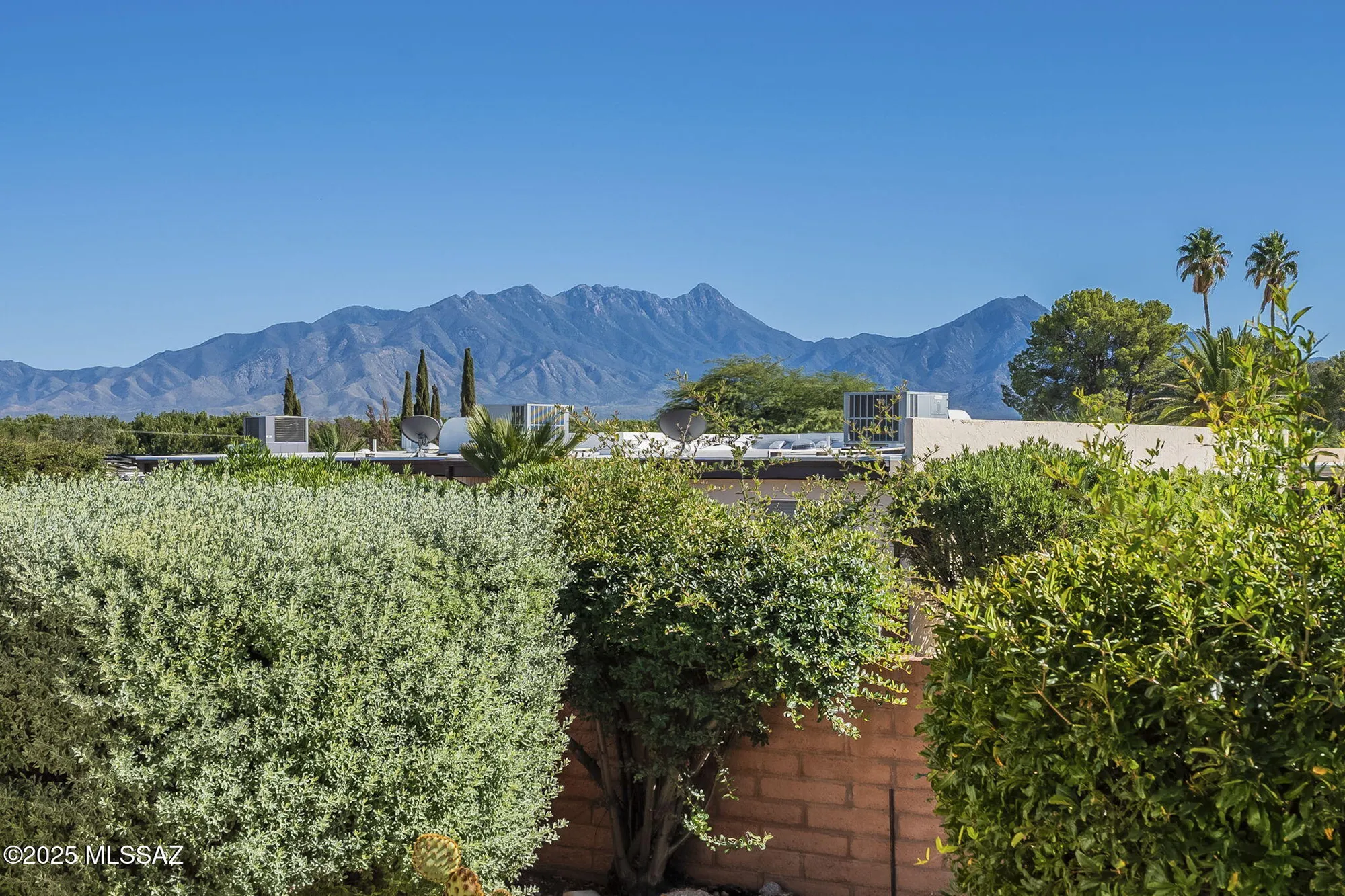 Property Slideshow image 27 of 35 | 1319 s desert meadows cir, Green Valley, AZ, 85614