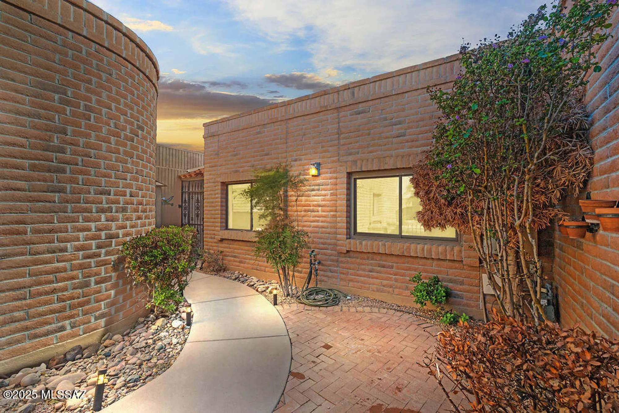 Property Slideshow image 6 of 46 | 1001 w calle de pitahaya, Green Valley, AZ, 85622