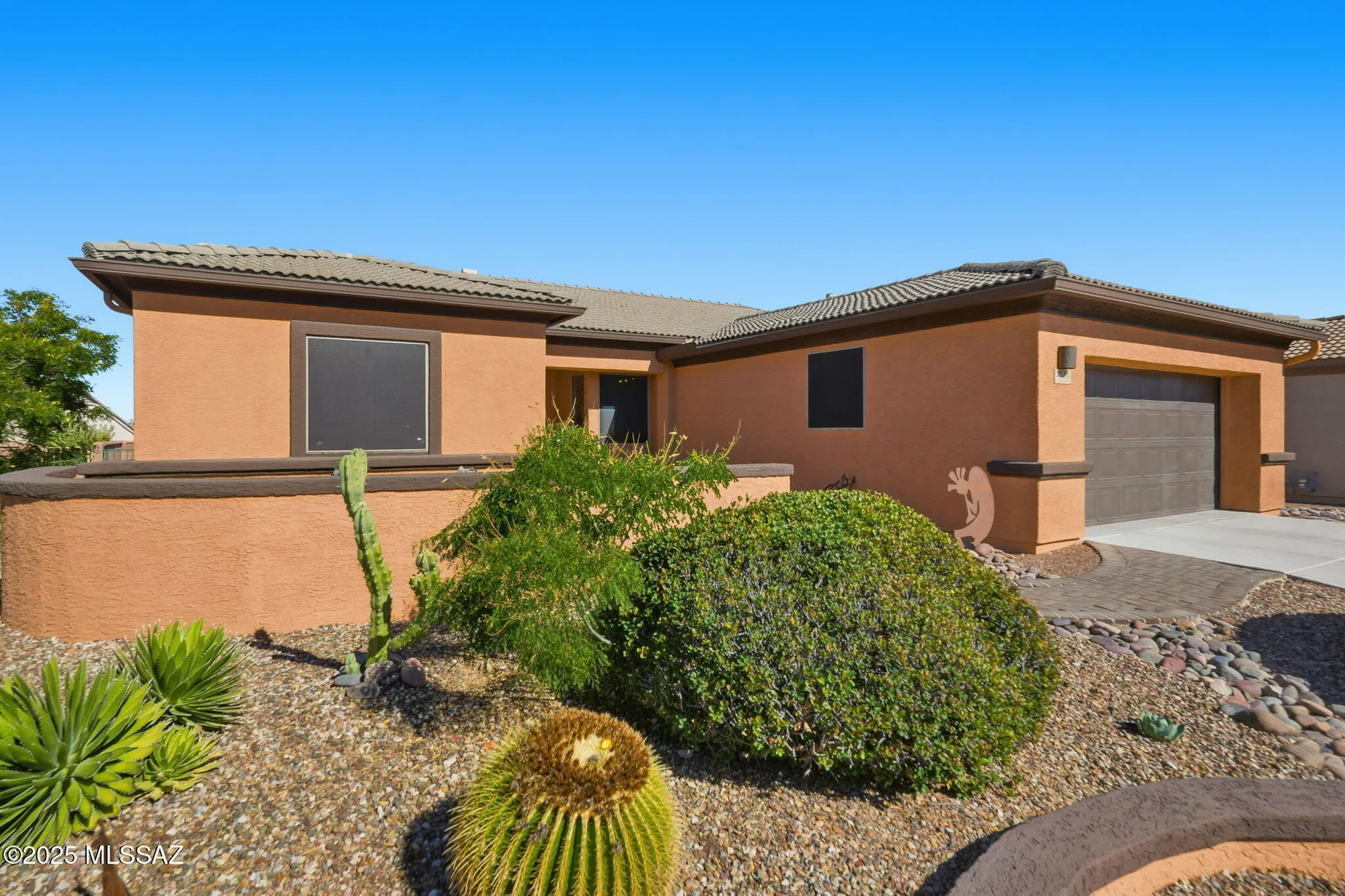 Property Slideshow image 10 of 49 | 2316 w calle balaustre, Green Valley, AZ, 85622