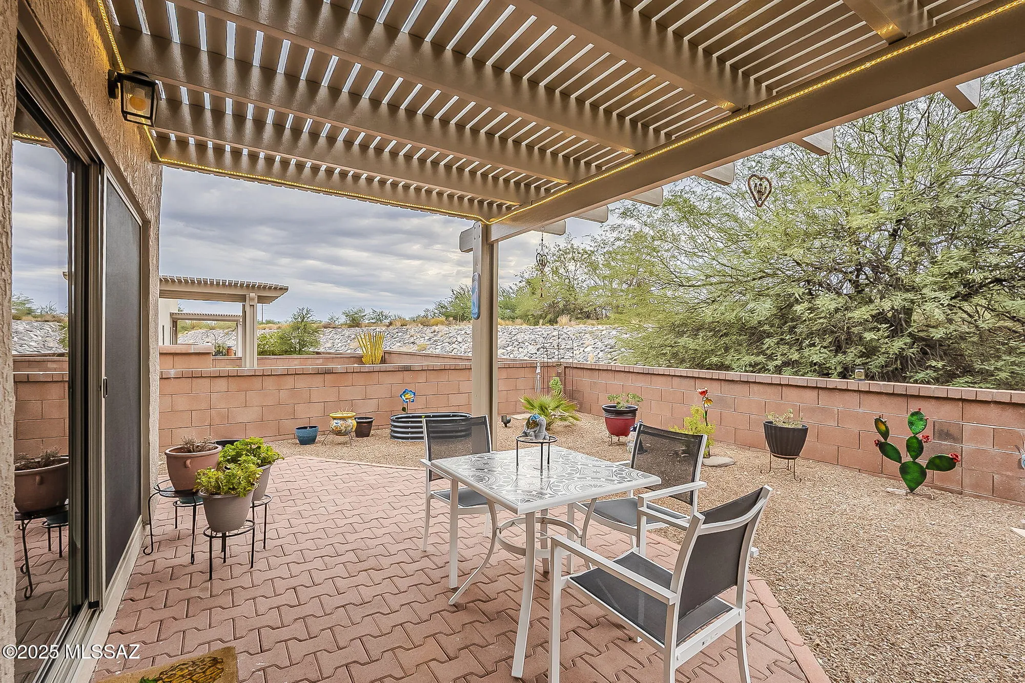 Property Slideshow image 22 of 26 | 235 n running spring dr, Green Valley, AZ, 85614