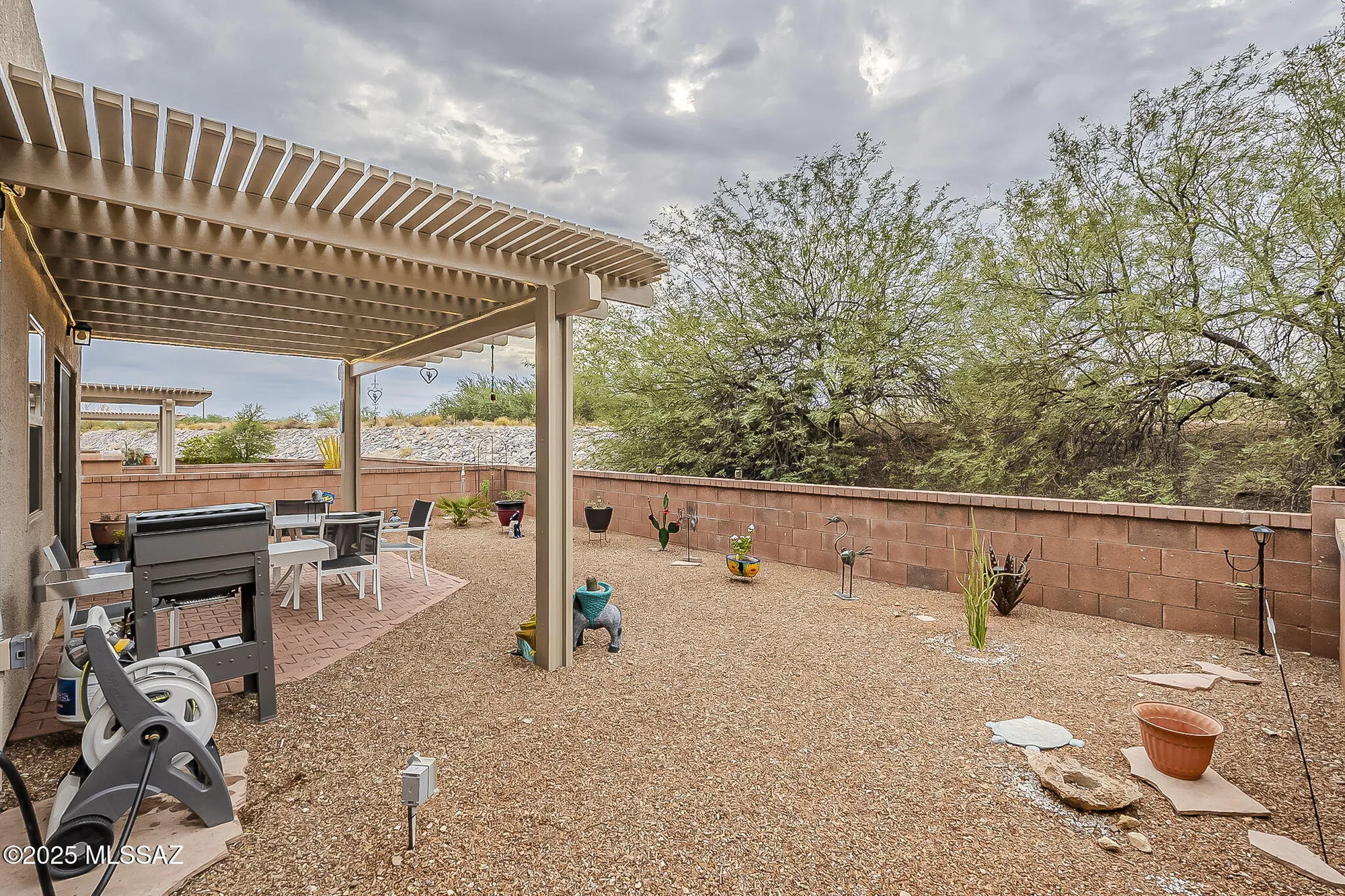 Property Slideshow image 25 of 26 | 235 n running spring dr, Green Valley, AZ, 85614