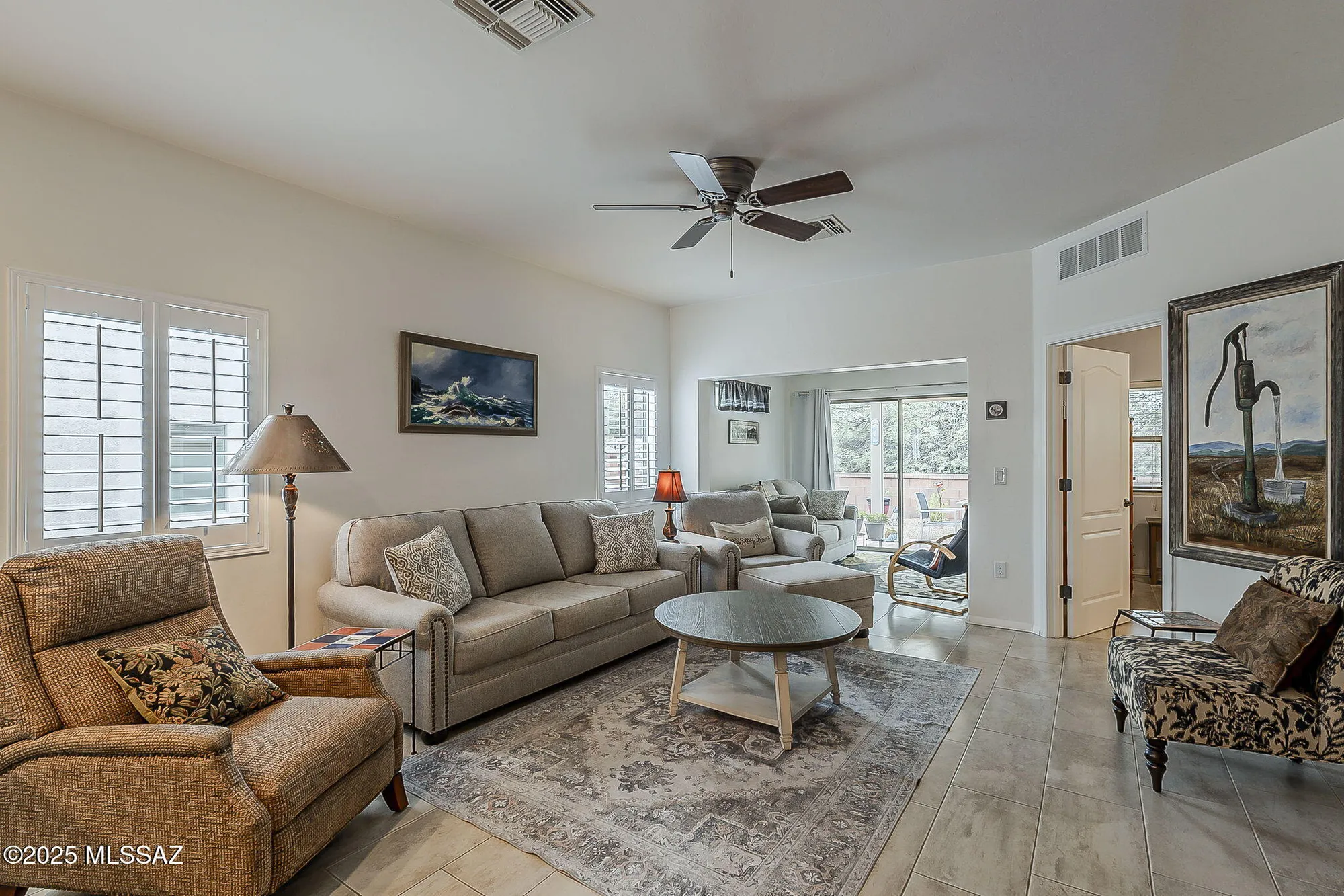 Property Slideshow image 6 of 26 | 235 n running spring dr, Green Valley, AZ, 85614