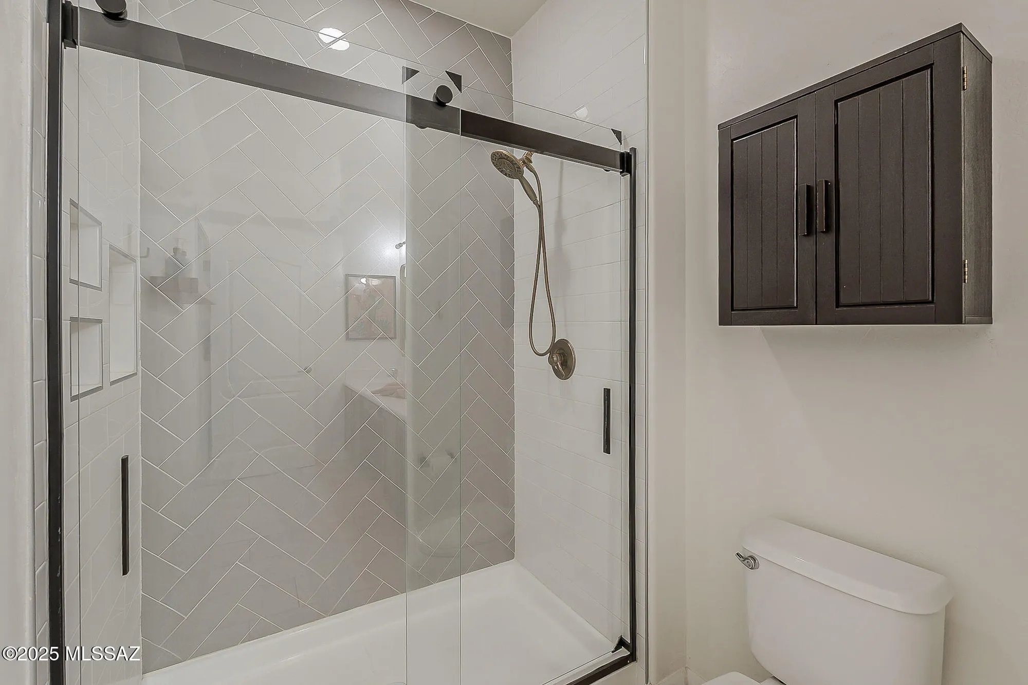 Property Slideshow image 17 of 26 | 235 n running spring dr, Green Valley, AZ, 85614