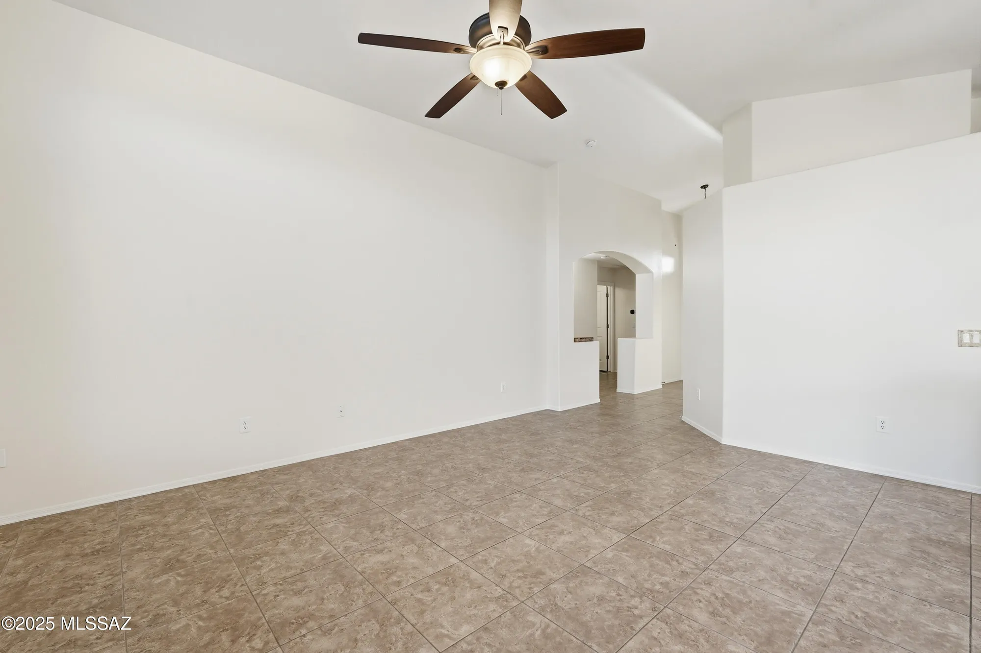 Property Slideshow image 12 of 43 | 760 w rio teras, Green Valley, AZ, 85614