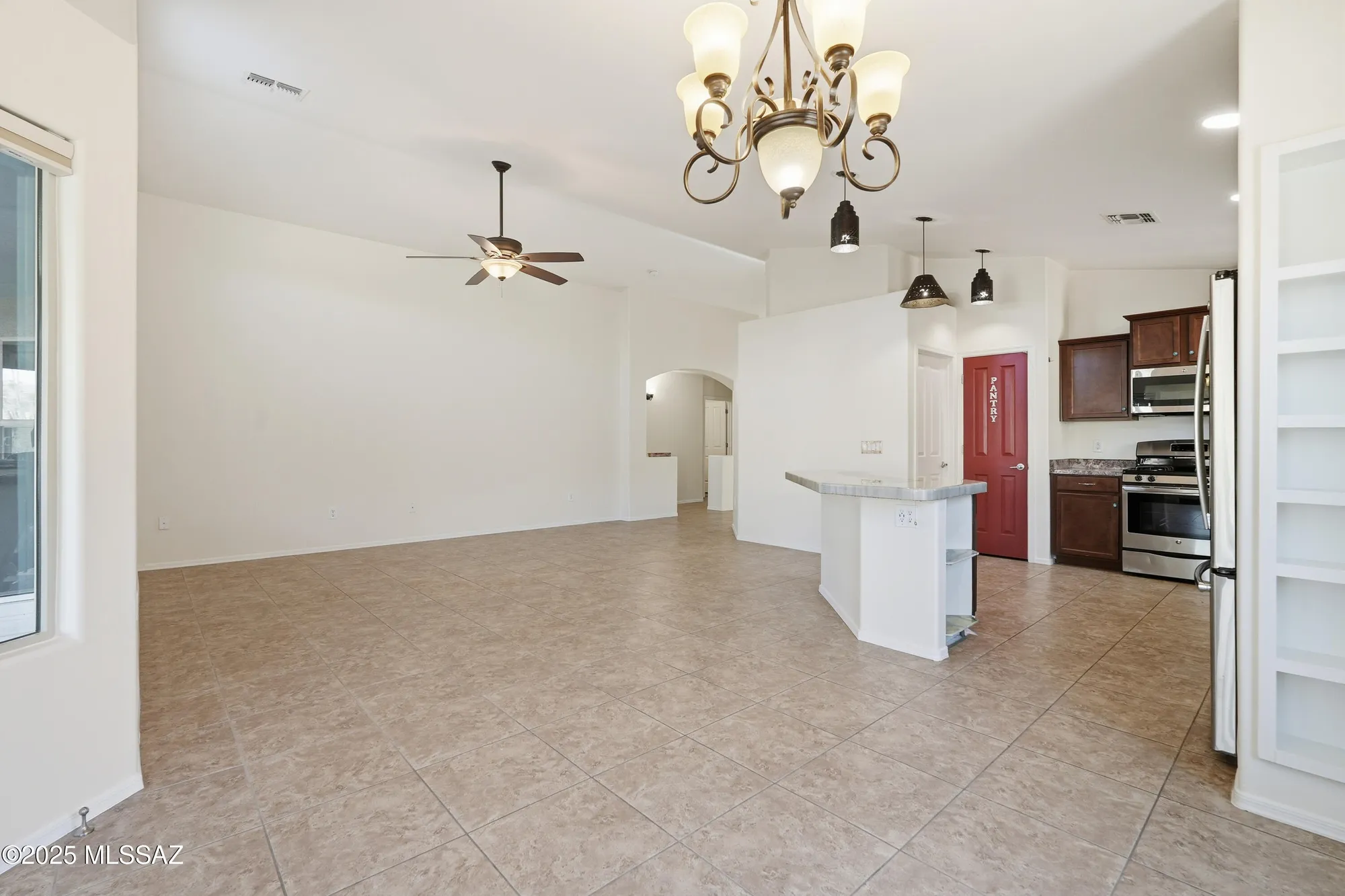 Property Slideshow image 5 of 43 | 760 w rio teras, Green Valley, AZ, 85614