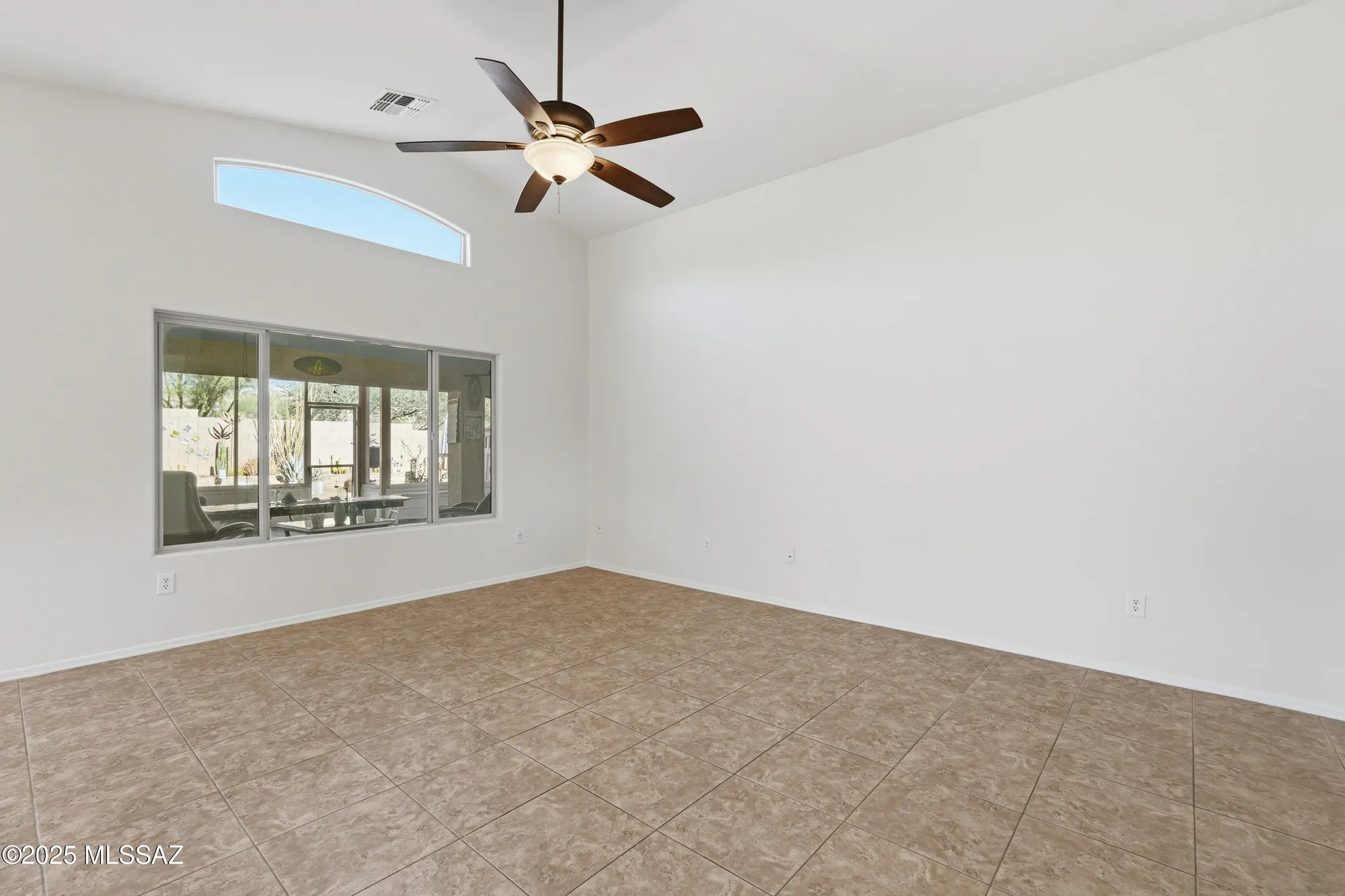 Property Slideshow image 14 of 43 | 760 w rio teras, Green Valley, AZ, 85614