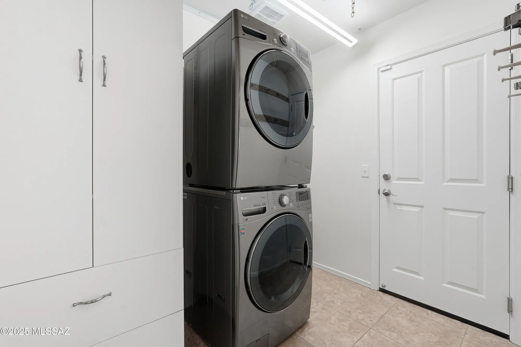 Property Slideshow image 17 of 43 | 760 w rio teras, Green Valley, AZ, 85614