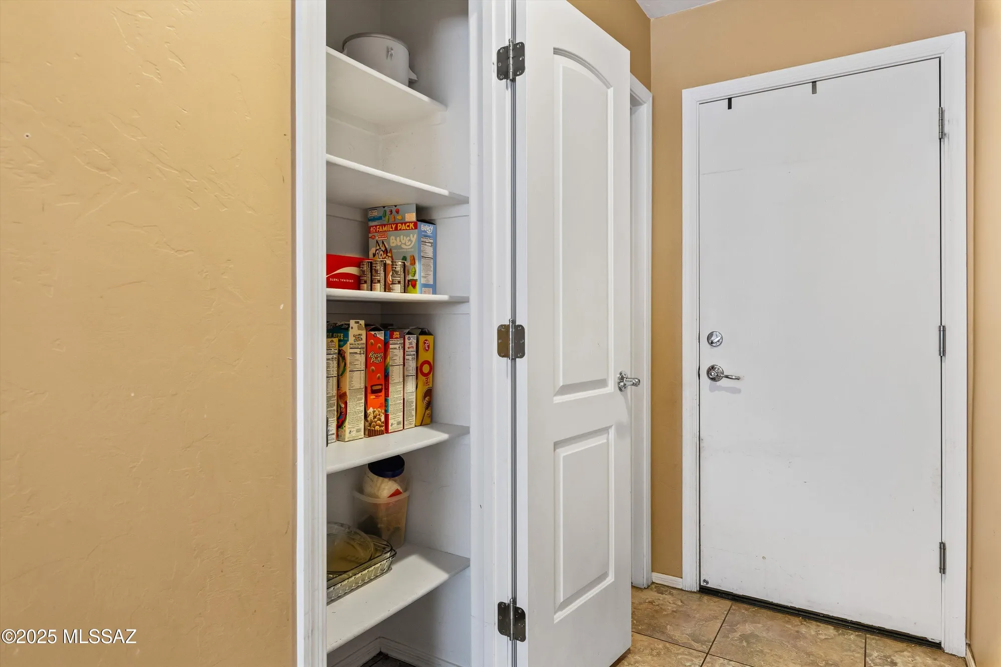 Property Slideshow image 9 of 41 | 14372 s camino el galan, Sahuarita, AZ, 85629