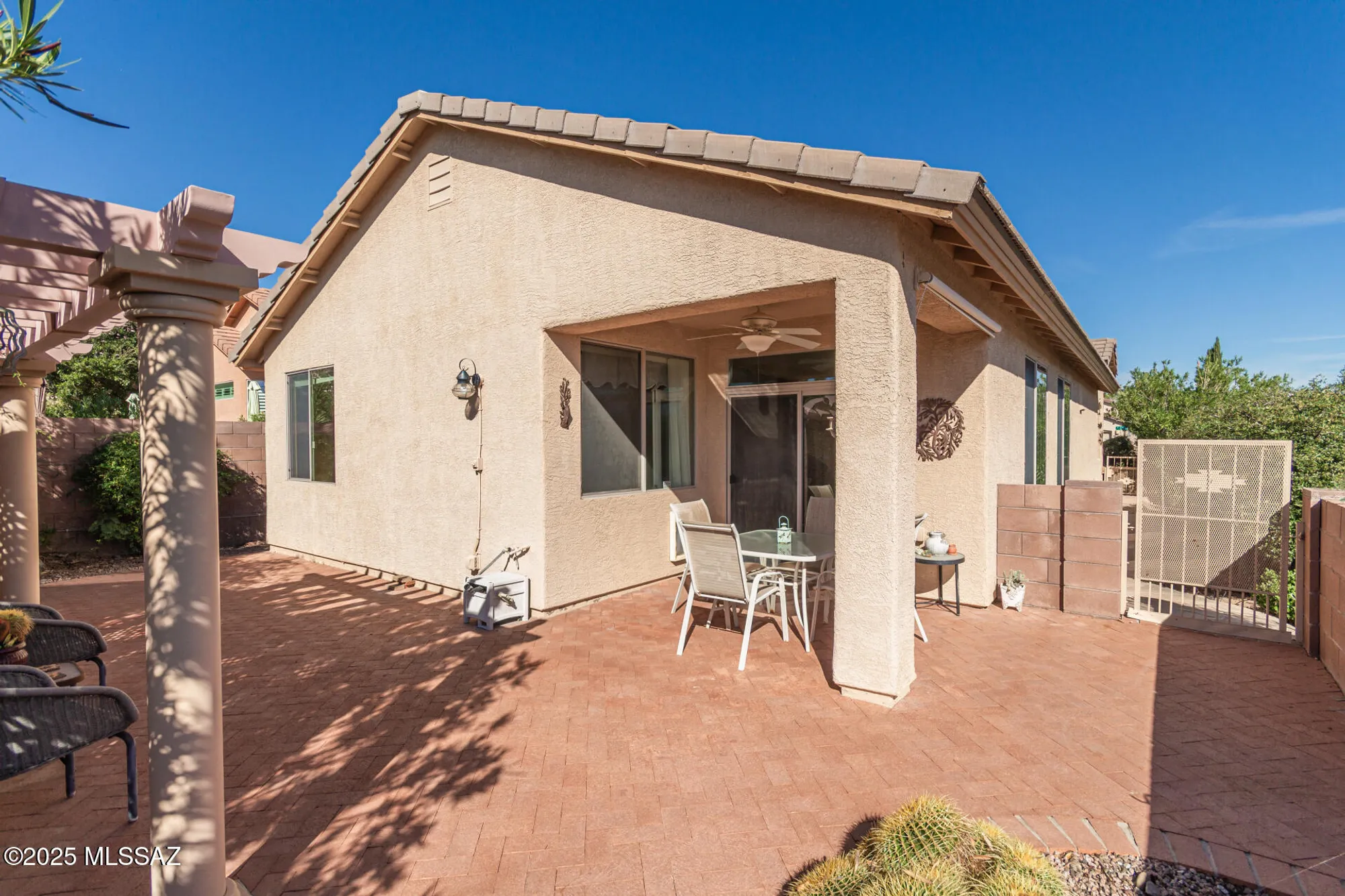 Property Slideshow image 30 of 36 | 423 w chardin dr, Green Valley, AZ, 85614