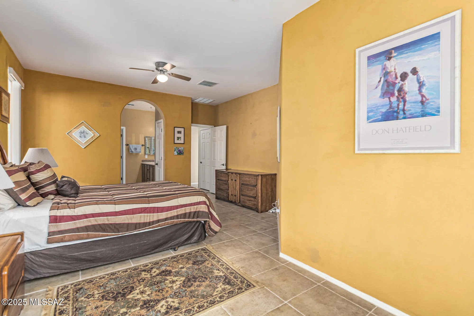 Property Slideshow image 16 of 36 | 423 w chardin dr, Green Valley, AZ, 85614