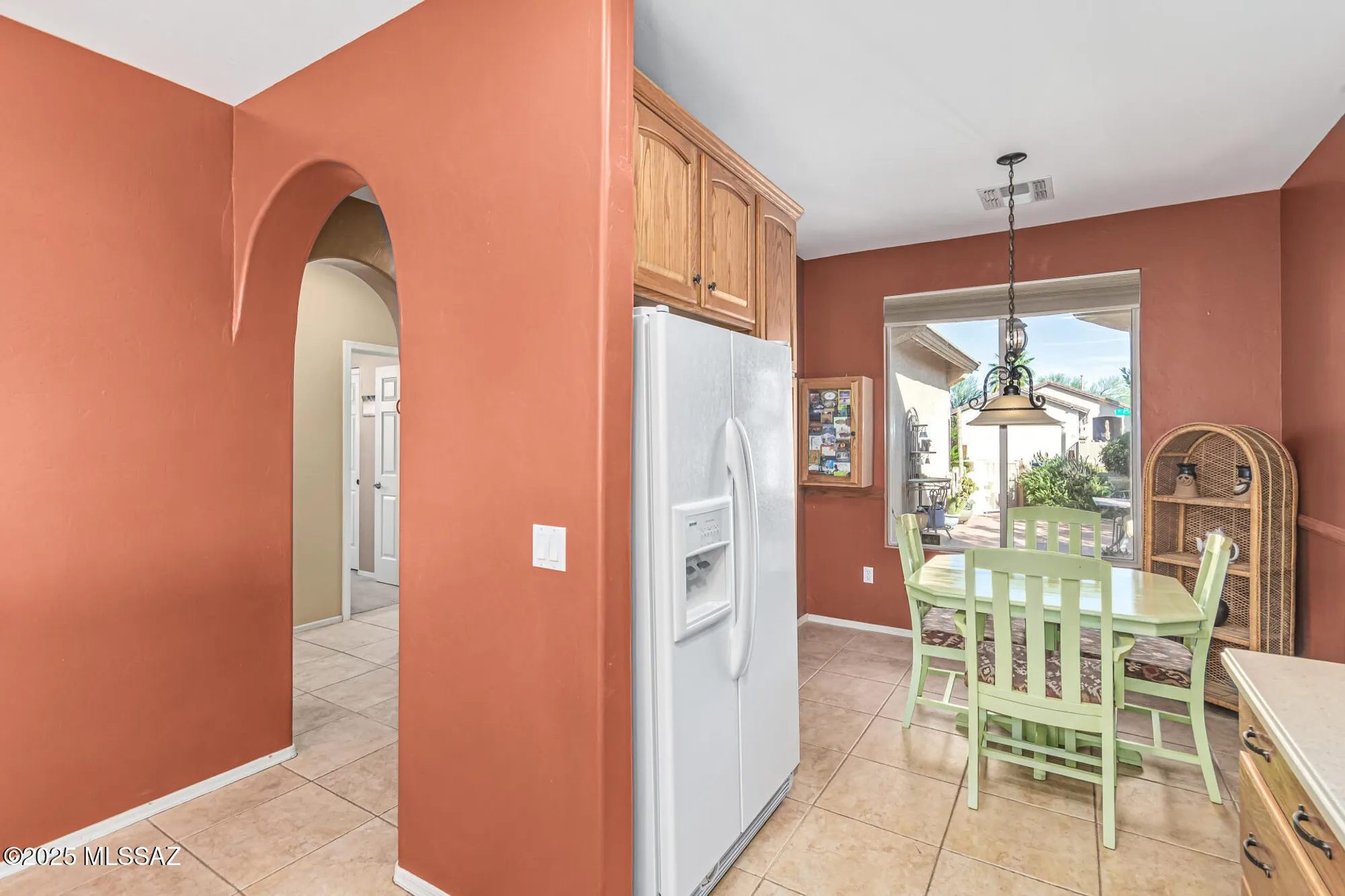 Property Slideshow image 13 of 36 | 423 w chardin dr, Green Valley, AZ, 85614