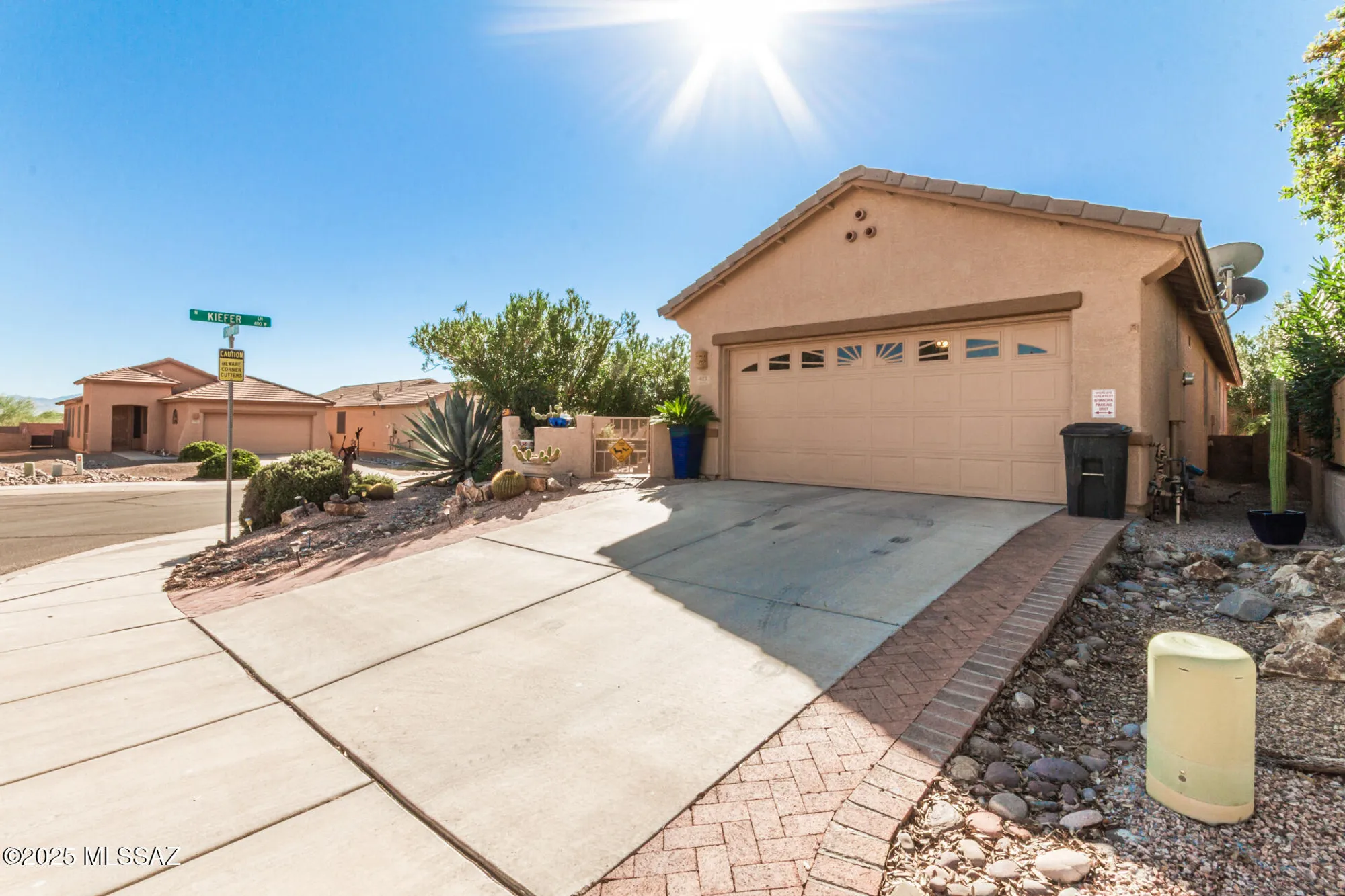 Property Slideshow image 31 of 36 | 423 w chardin dr, Green Valley, AZ, 85614