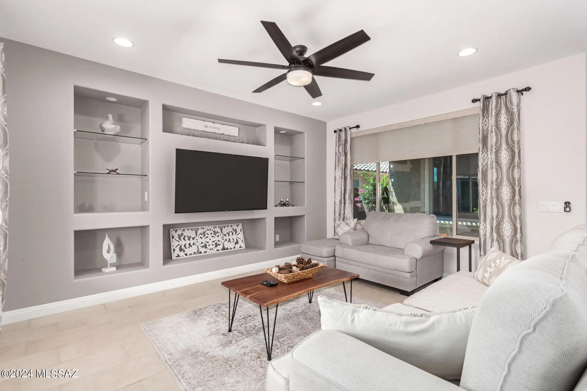 Property Slideshow image 5 of 35 | 6925 w tanner trl, Marana, AZ, 85658