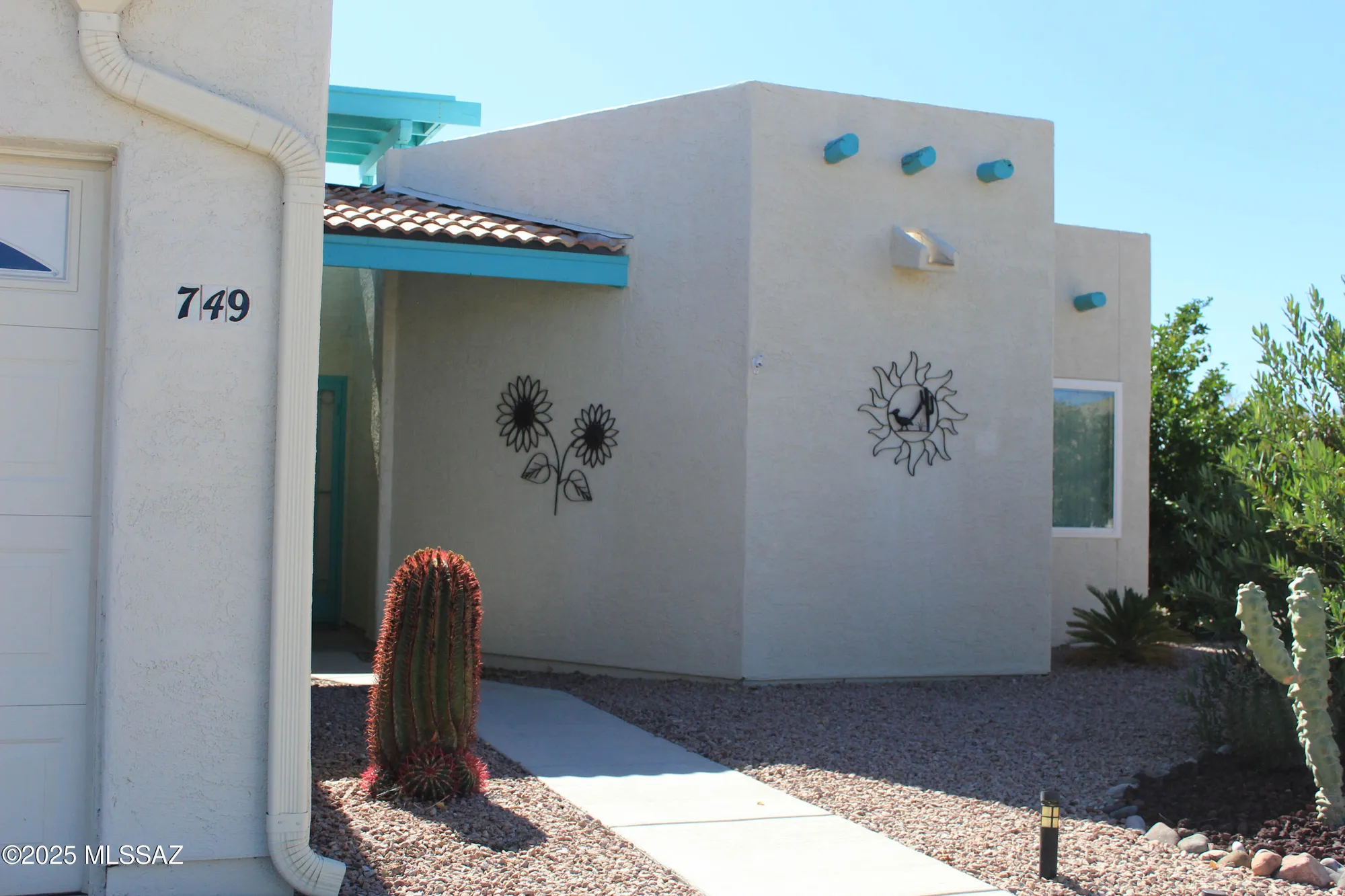Property Slideshow image 3 of 47 | 749 w rio moctezuma, Green Valley, AZ, 85614