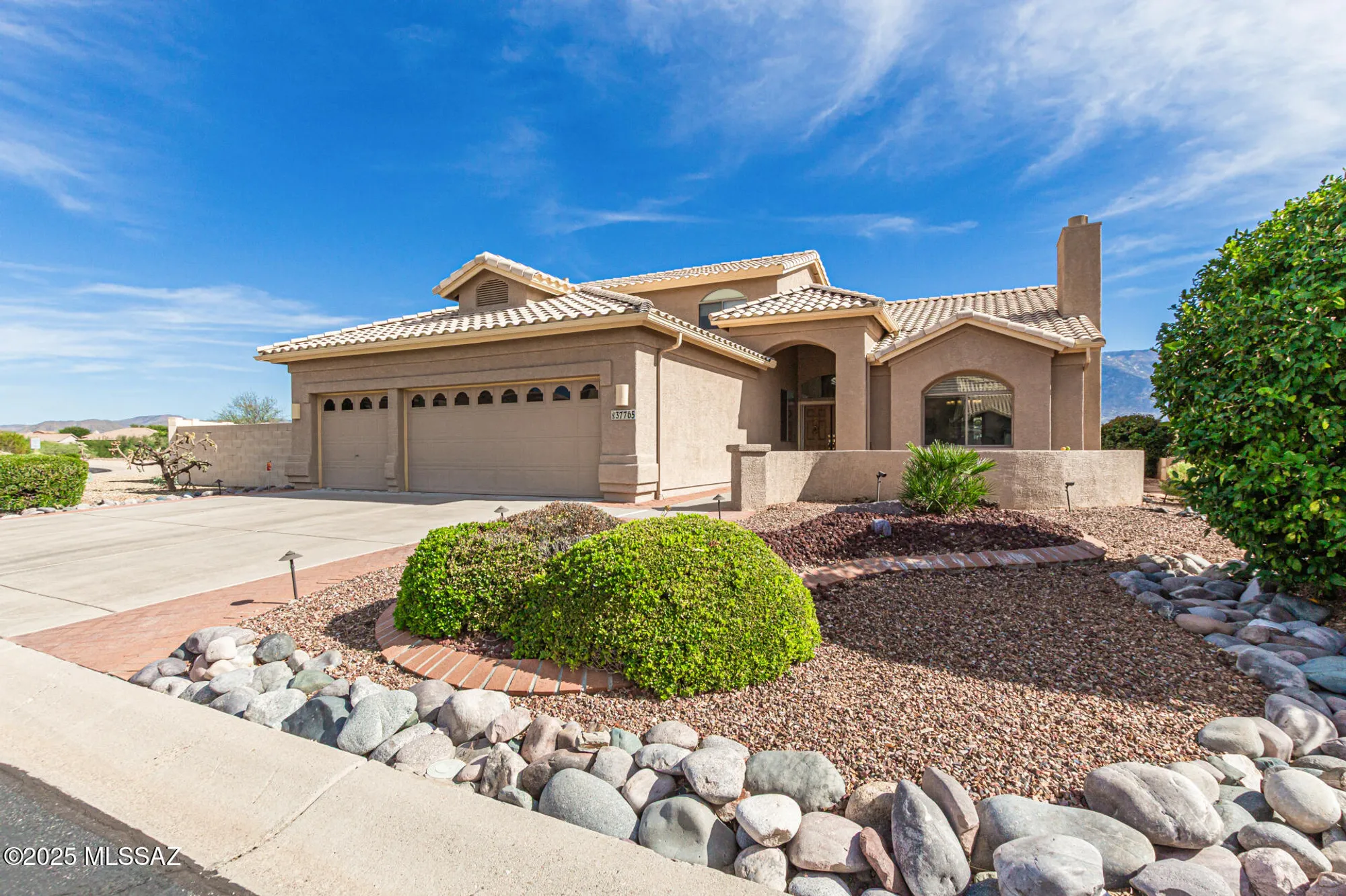 Property Slideshow image 5 of 47 | 37765 s boulder wind dr, Saddlebrooke, AZ, 85739