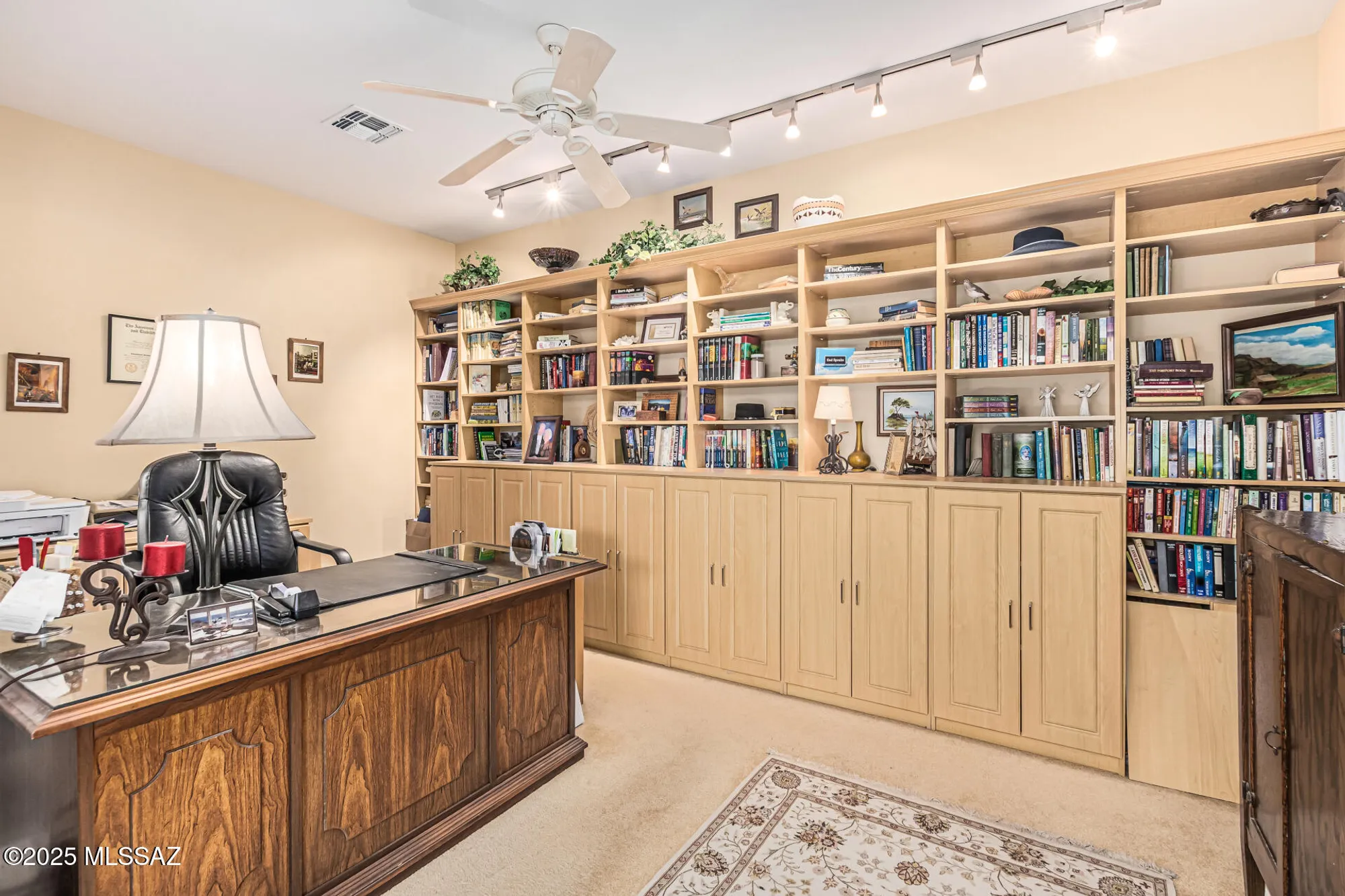 Property Slideshow image 9 of 47 | 37765 s boulder wind dr, Saddlebrooke, AZ, 85739