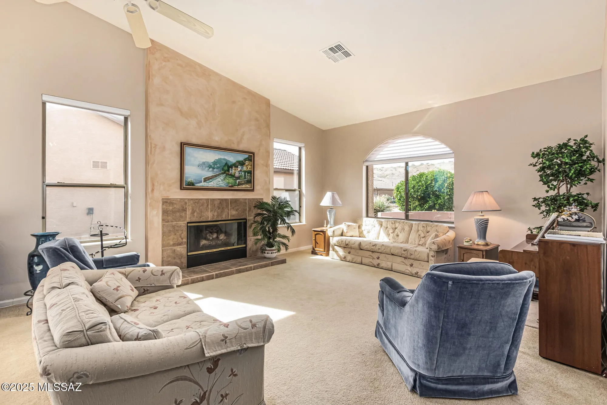 Property Slideshow image 12 of 47 | 37765 s boulder wind dr, Saddlebrooke, AZ, 85739