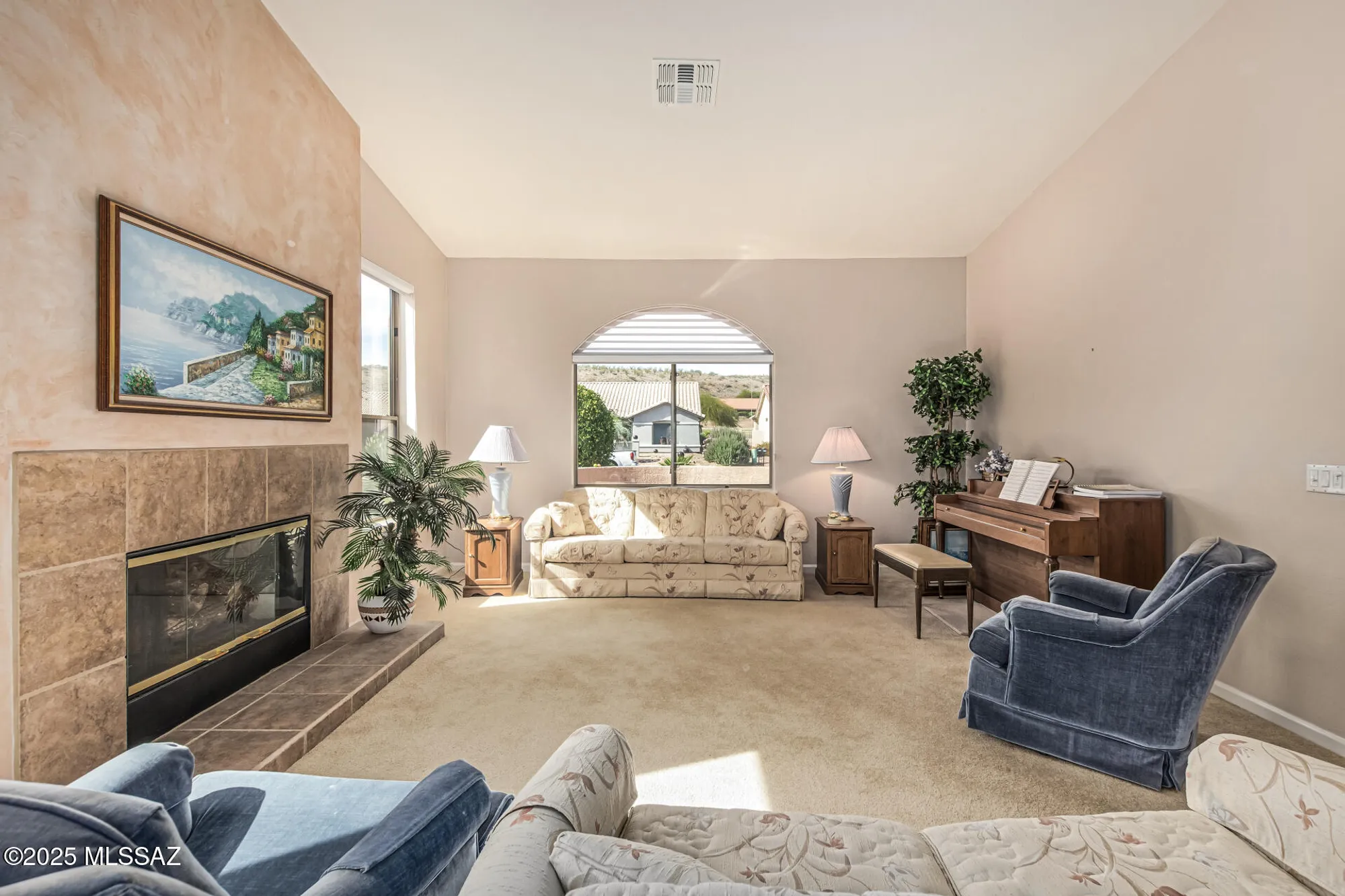 Property Slideshow image 14 of 47 | 37765 s boulder wind dr, Saddlebrooke, AZ, 85739