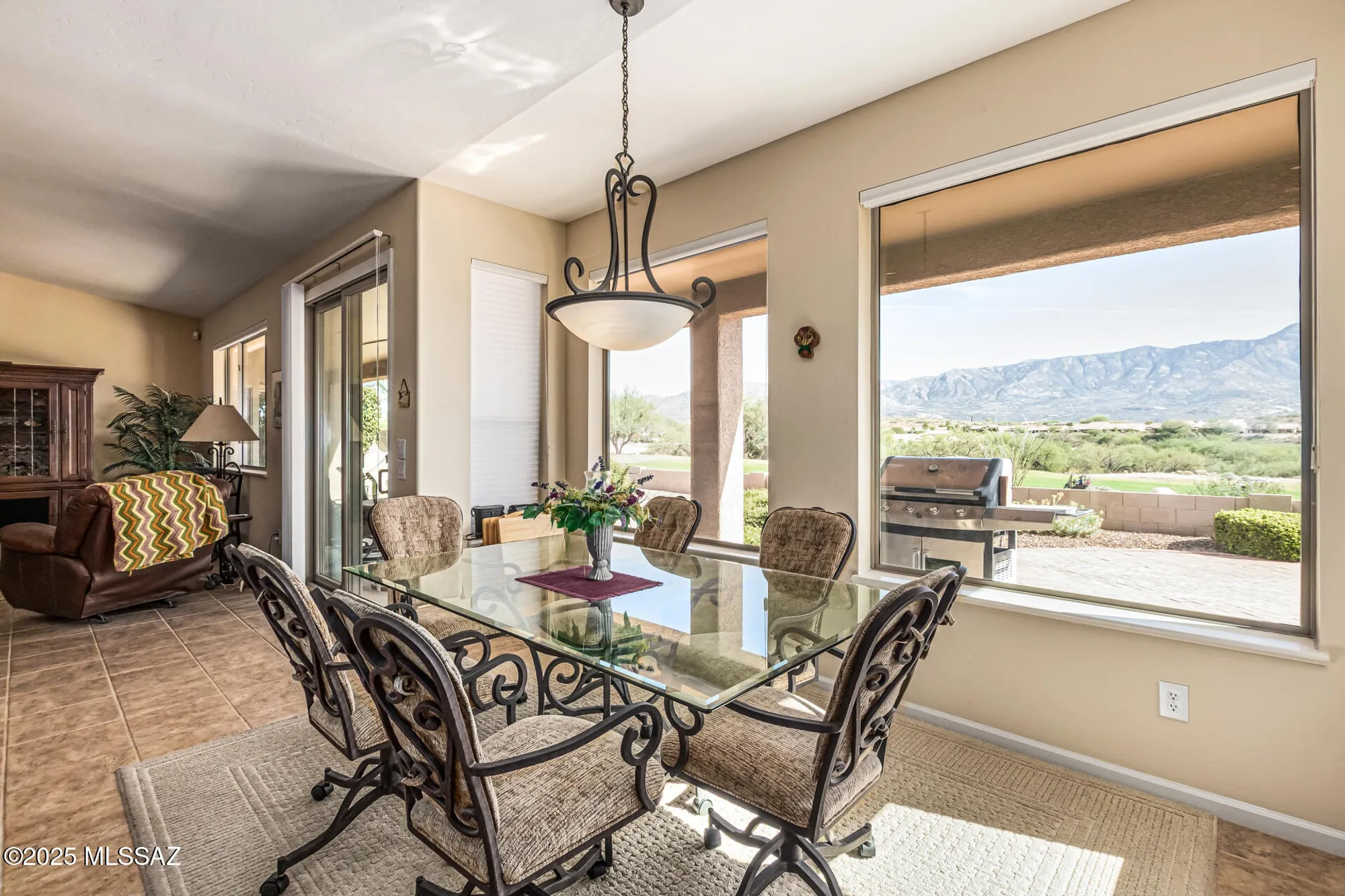 Property Slideshow image 23 of 47 | 37765 s boulder wind dr, Saddlebrooke, AZ, 85739