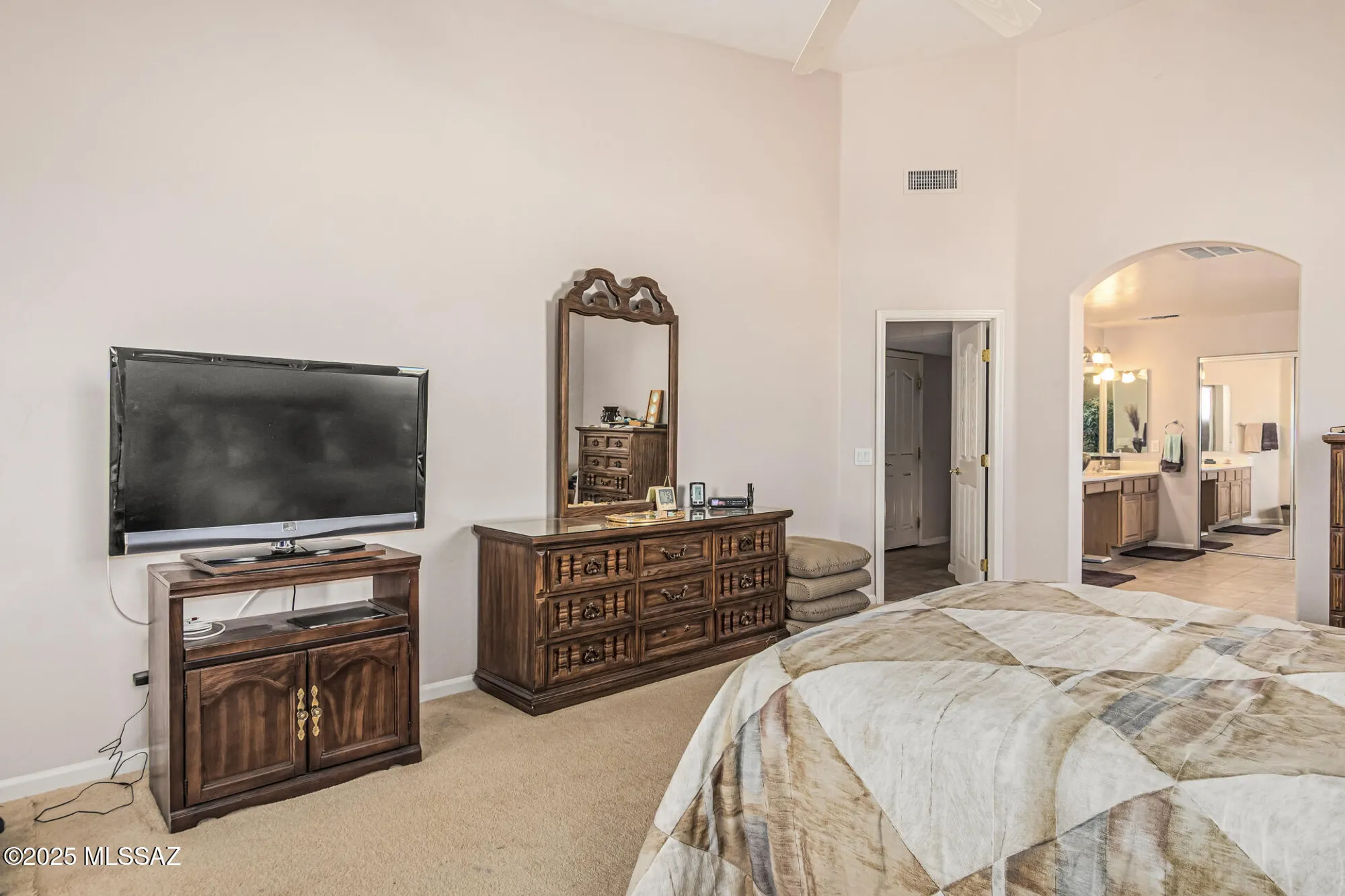Property Slideshow image 30 of 47 | 37765 s boulder wind dr, Saddlebrooke, AZ, 85739