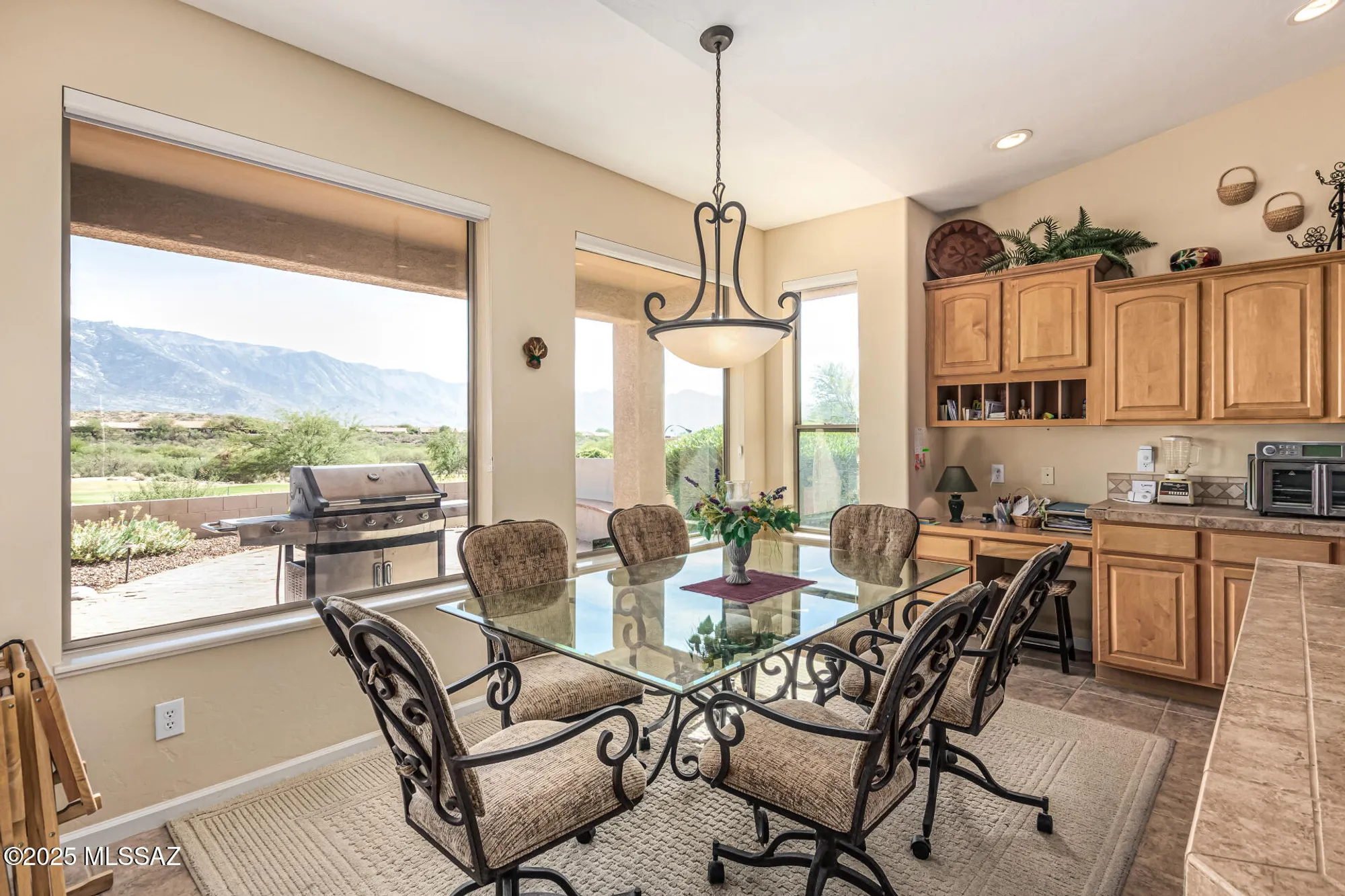 Property Slideshow image 24 of 47 | 37765 s boulder wind dr, Saddlebrooke, AZ, 85739