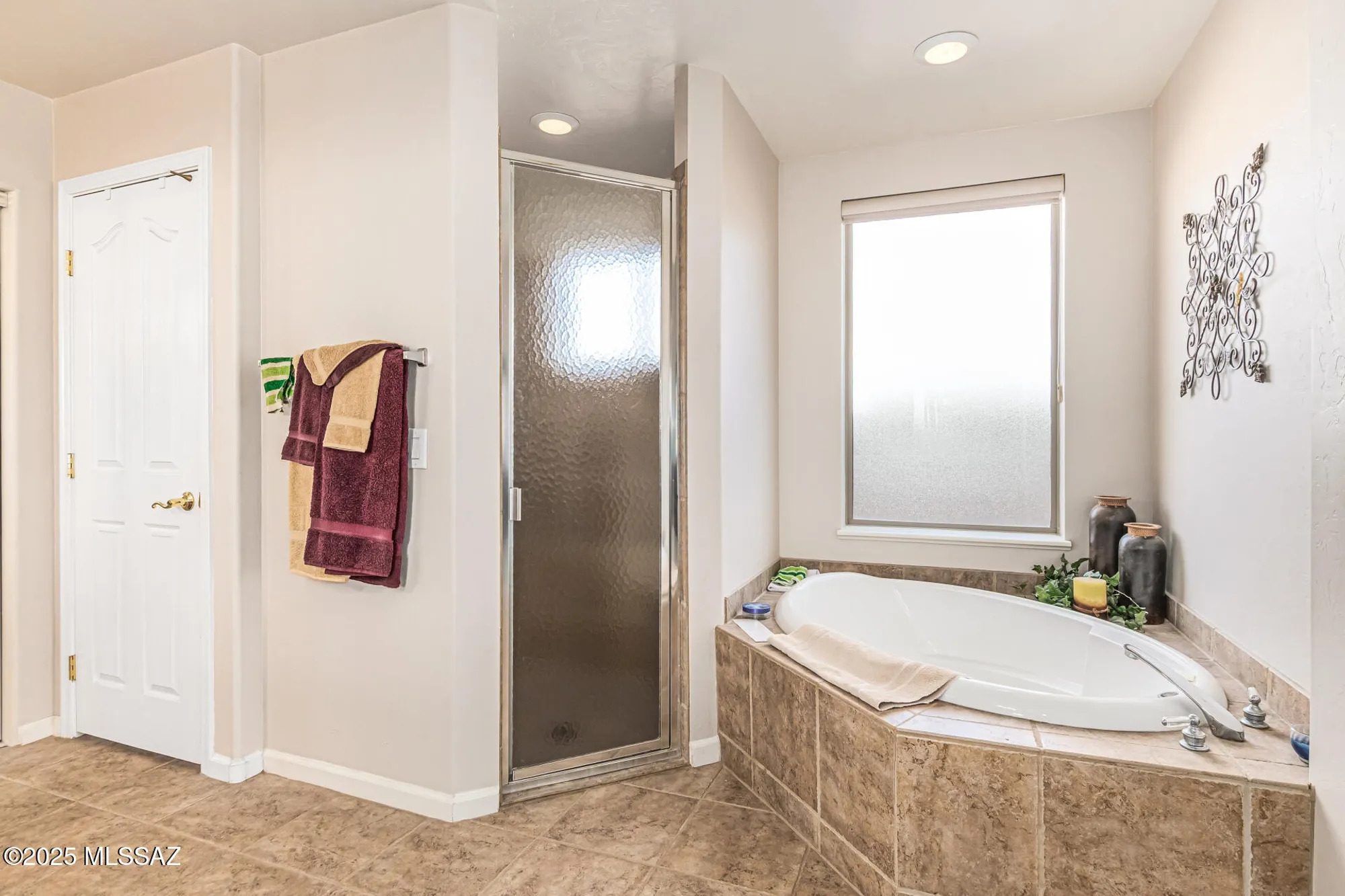 Property Slideshow image 34 of 47 | 37765 s boulder wind dr, Saddlebrooke, AZ, 85739