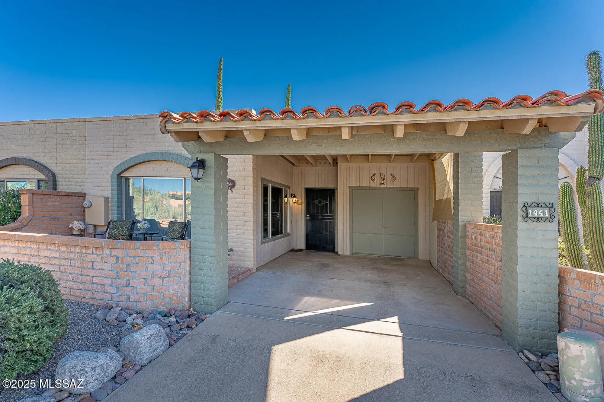 Property Slideshow image 2 of 40 | 1441 w calle altamira, Green Valley, AZ, 85622