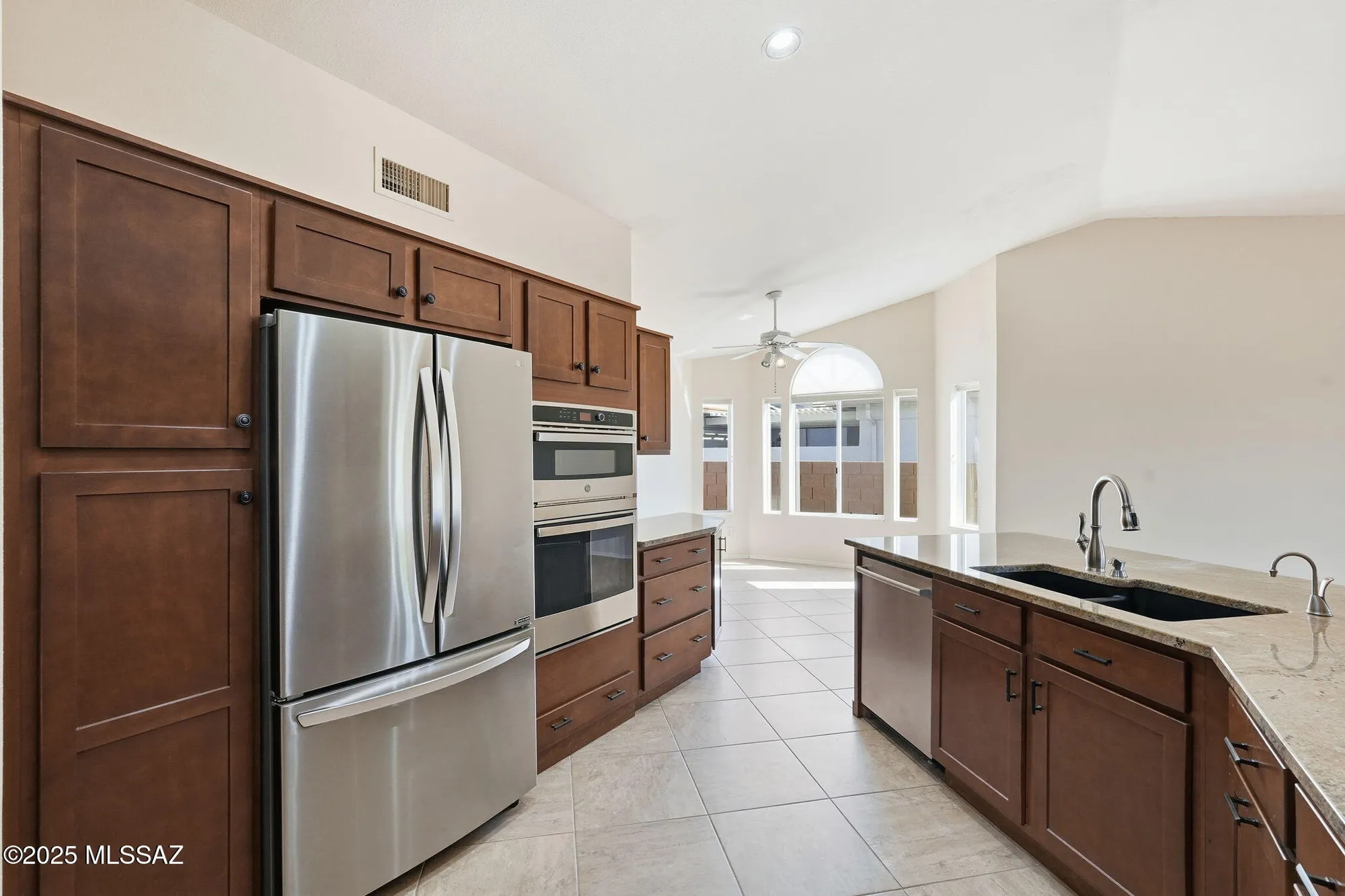 Property Slideshow image 6 of 35 | 65427 e brassie dr, Tucson, AZ, 85739