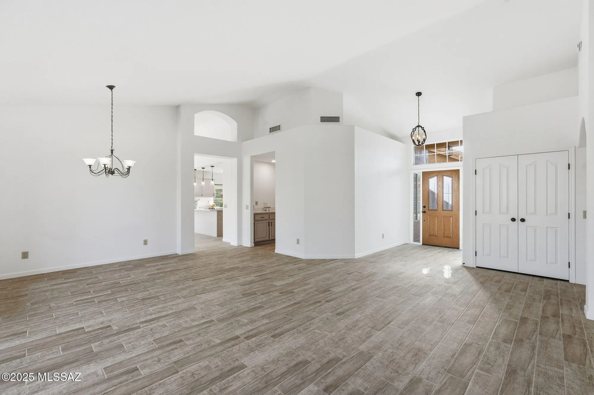 Property Slideshow image 20 of 46 | 64384 e round robin ln, Tucson, AZ, 85739