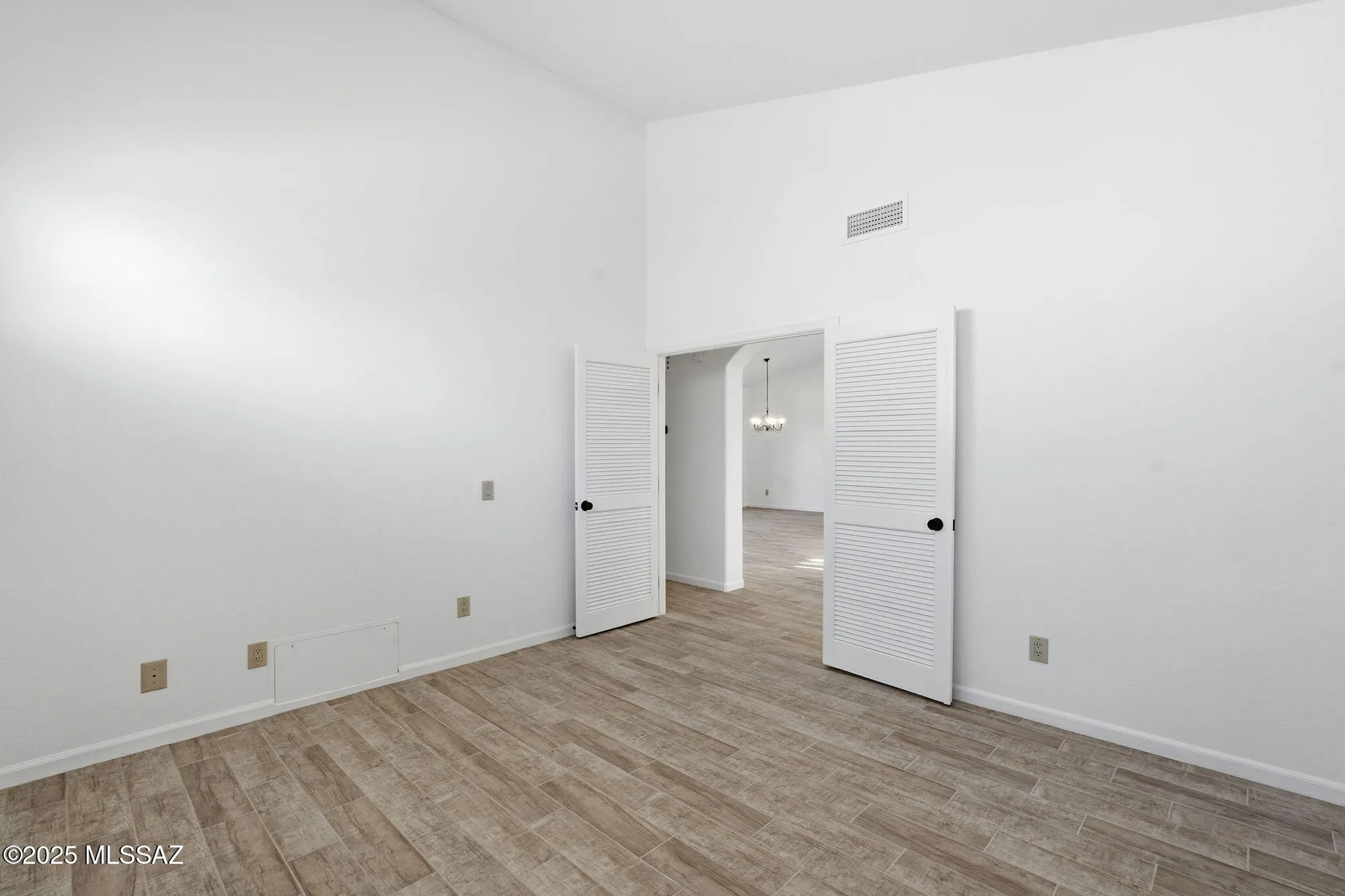 Property Slideshow image 30 of 46 | 64384 e round robin ln, Tucson, AZ, 85739