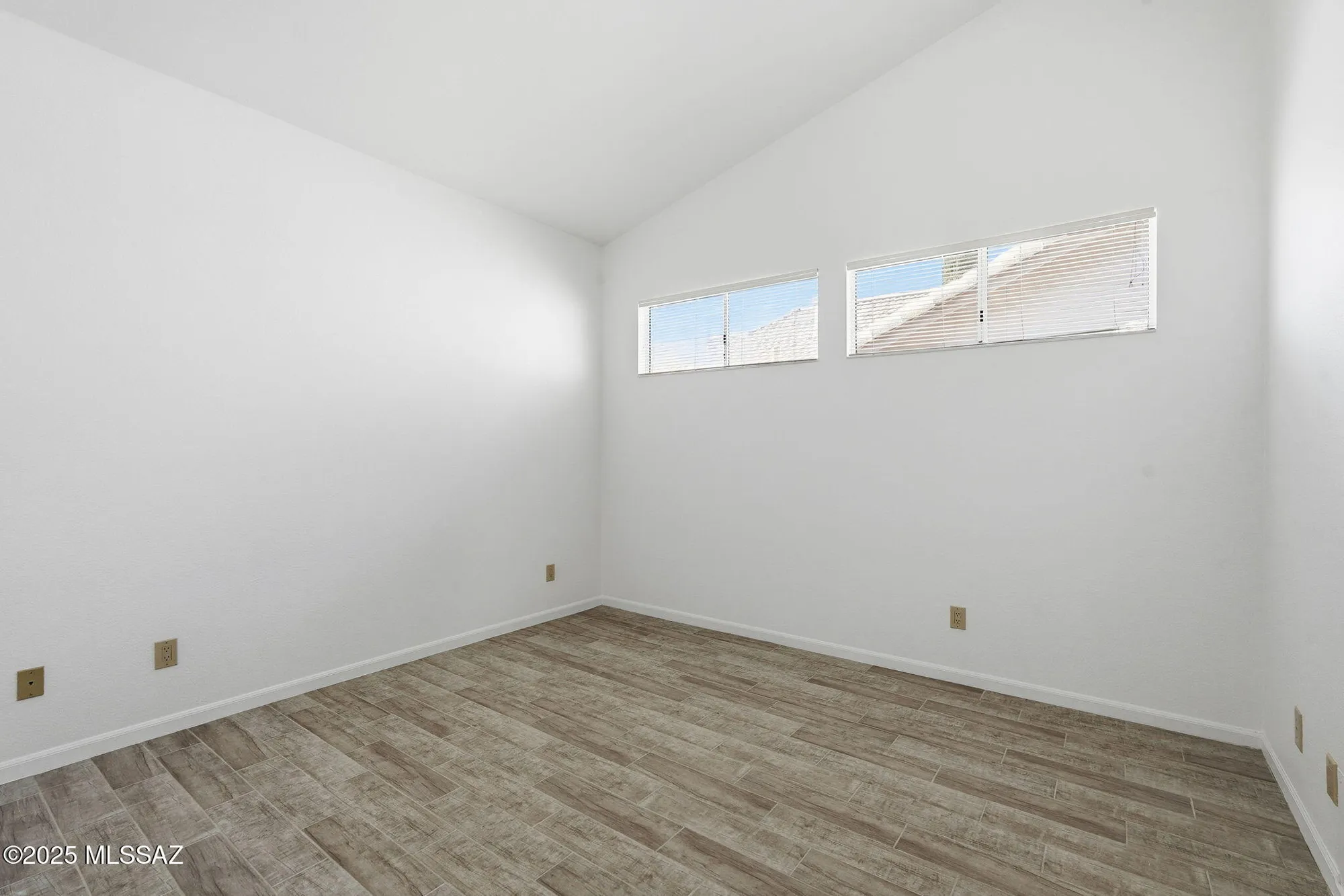 Property Slideshow image 29 of 46 | 64384 e round robin ln, Tucson, AZ, 85739